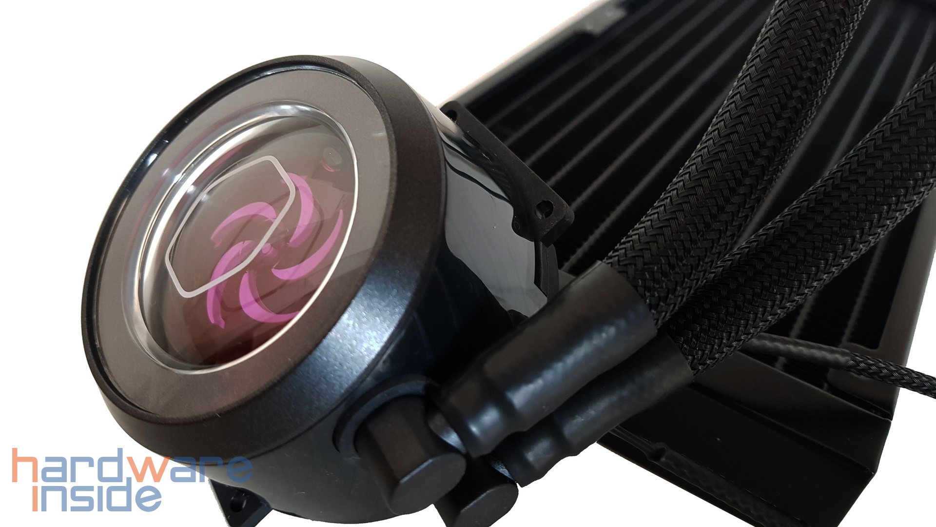 Cooler Master ML240P Mirage - 21.jpg