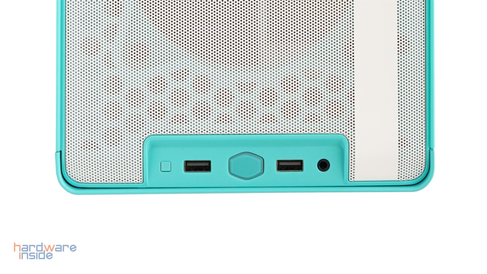coolermaster-masterbox-nr200p-color-anschluesse.JPG