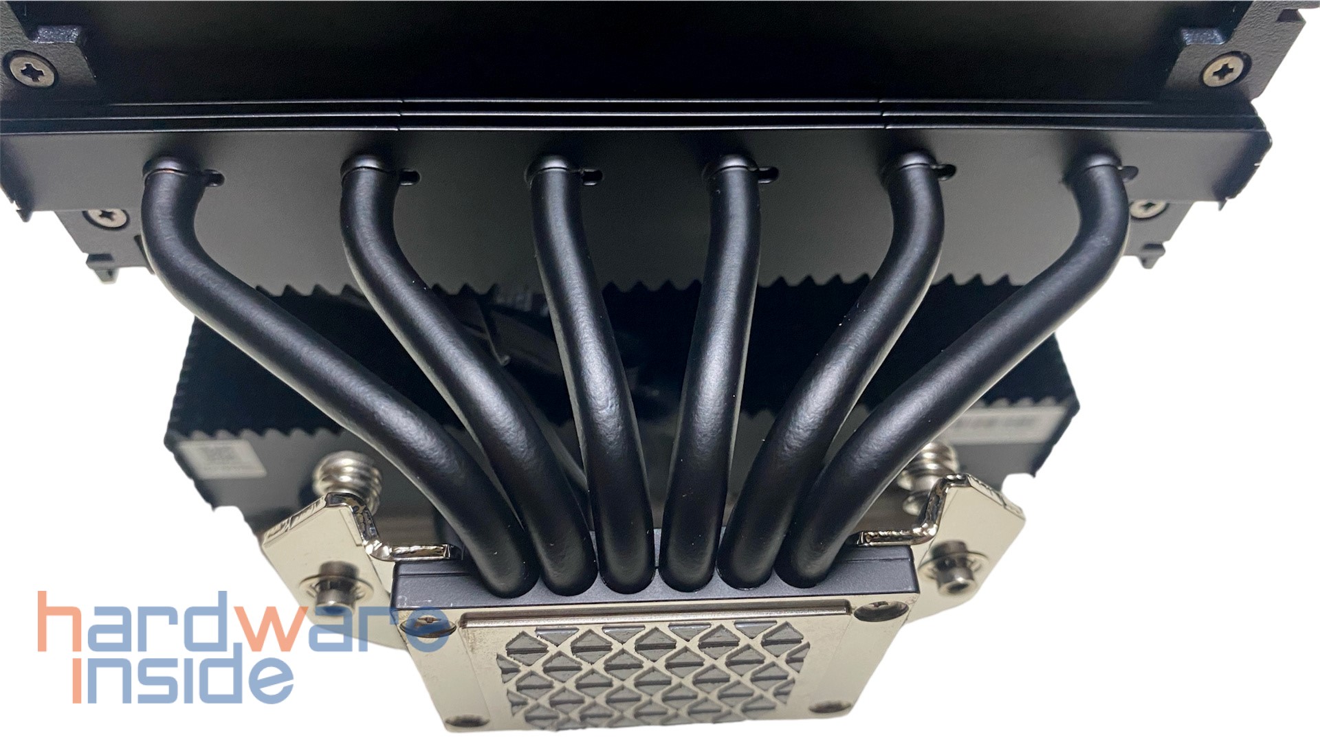 CORSAIR A115 High Performance Air Cooler_17.jpg