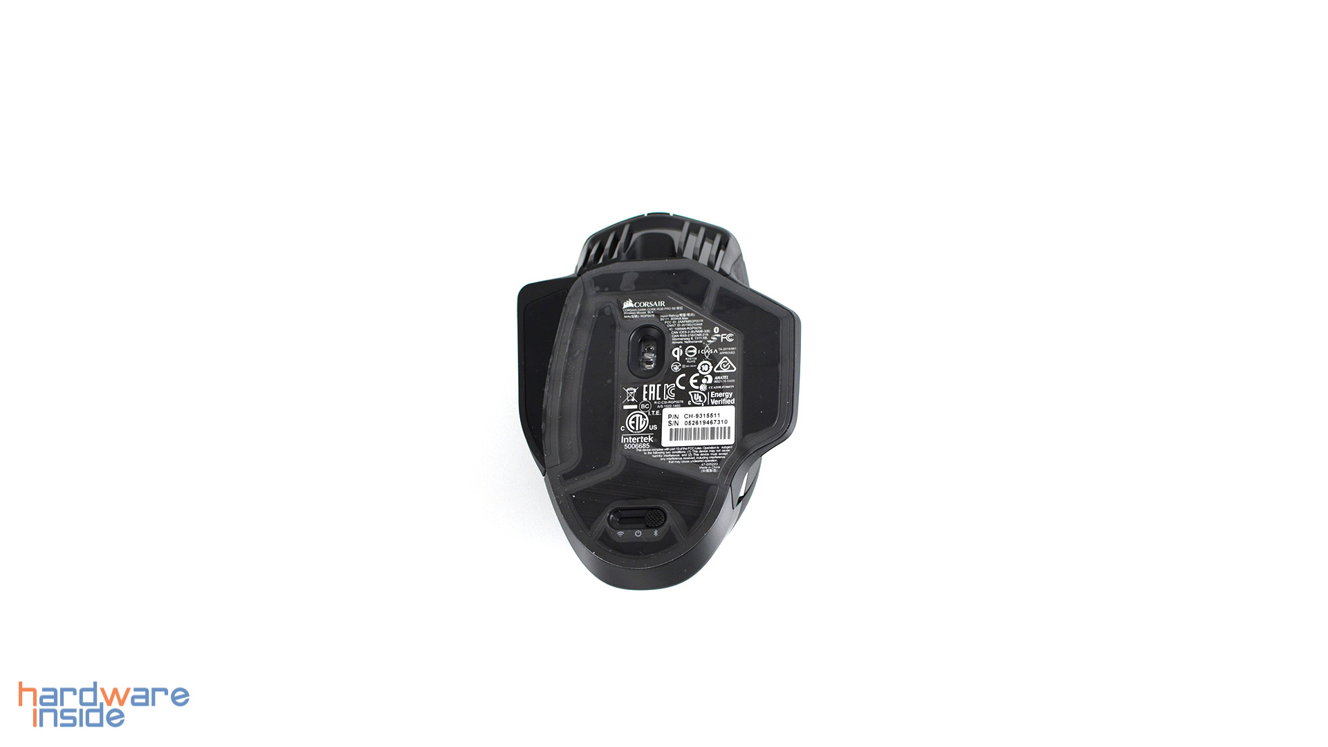 CORSAIR Dark Core RGB PRO (SE) (4).jpg