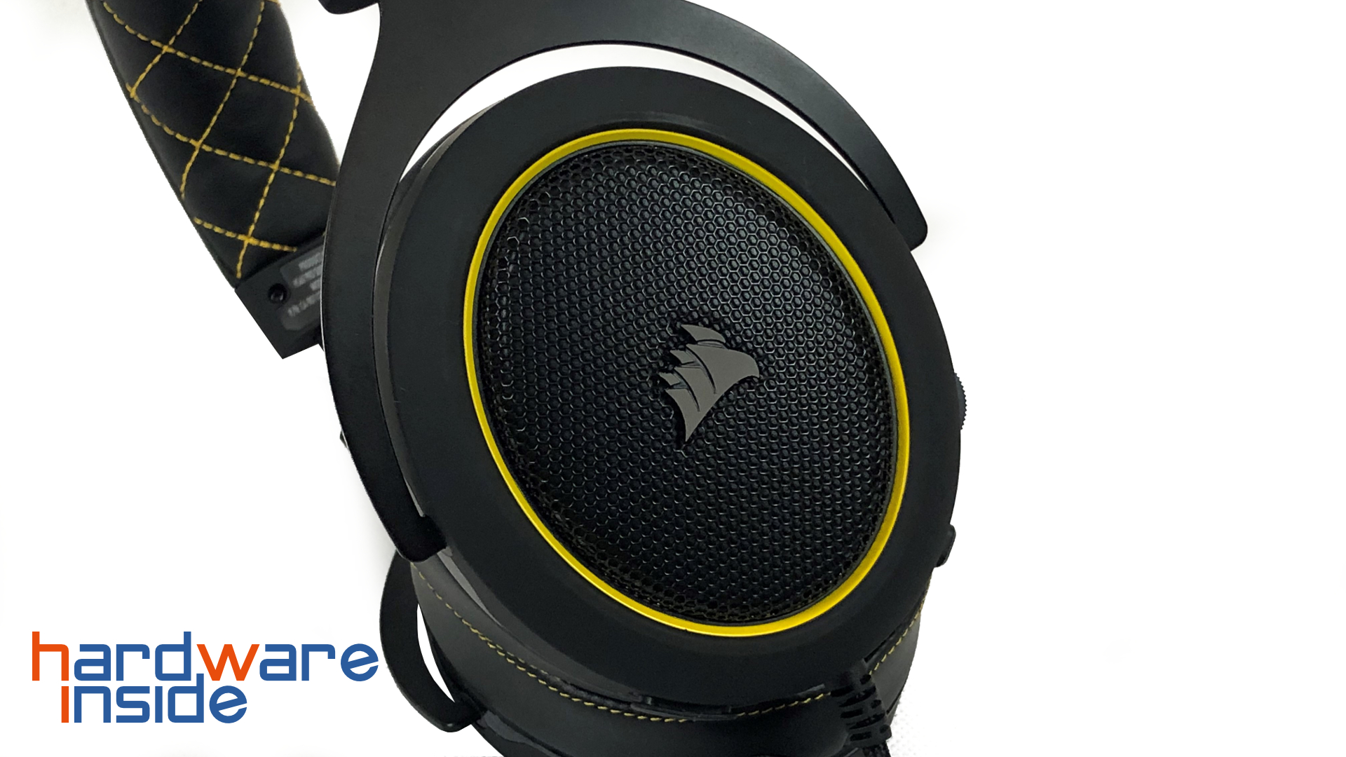 Corsair HS60 PRO SURROUND 13