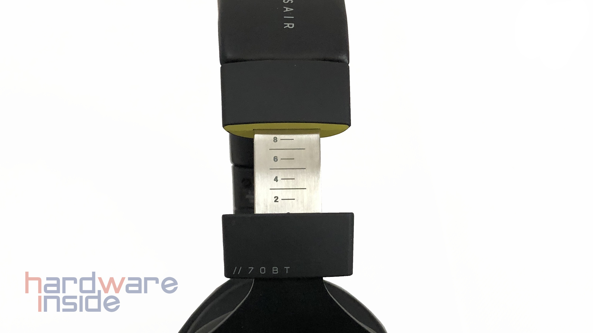 Corsair HS70 Bluetooth Neu 2