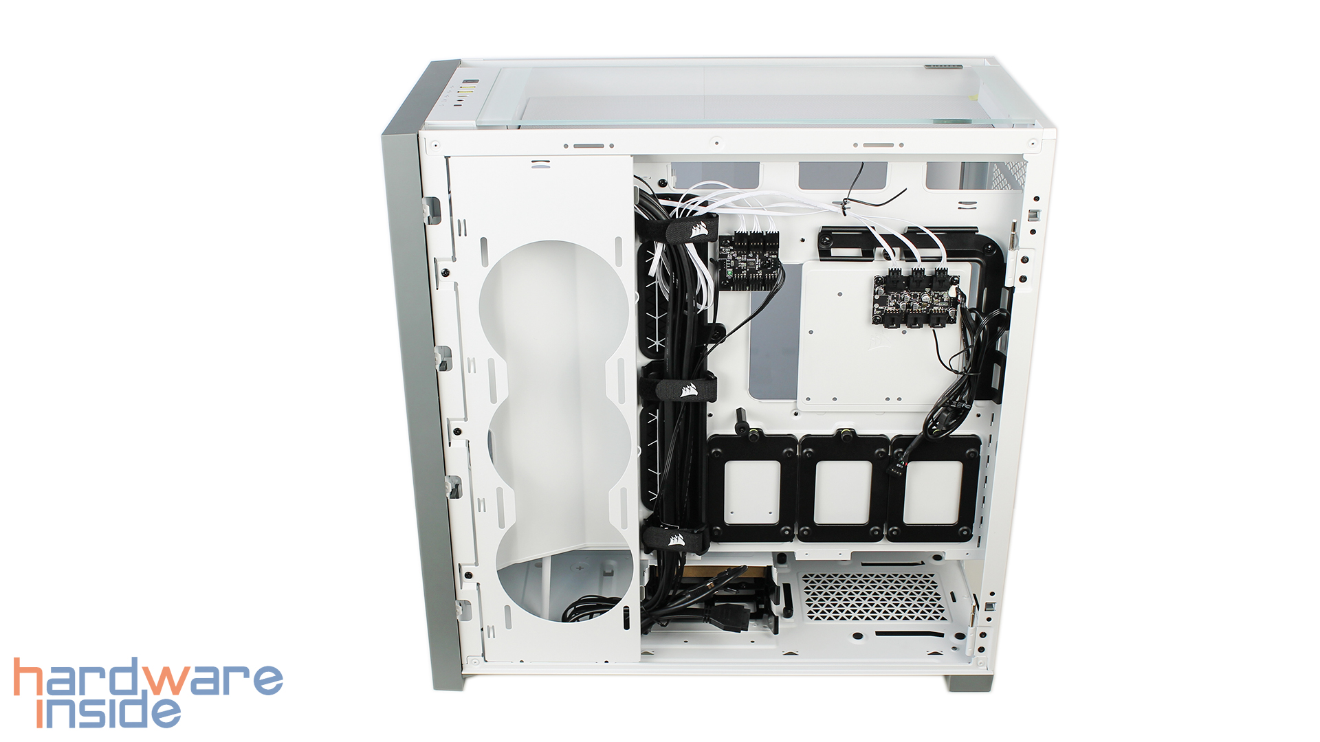 corsair-icue-5000x-rgb-06.jpg