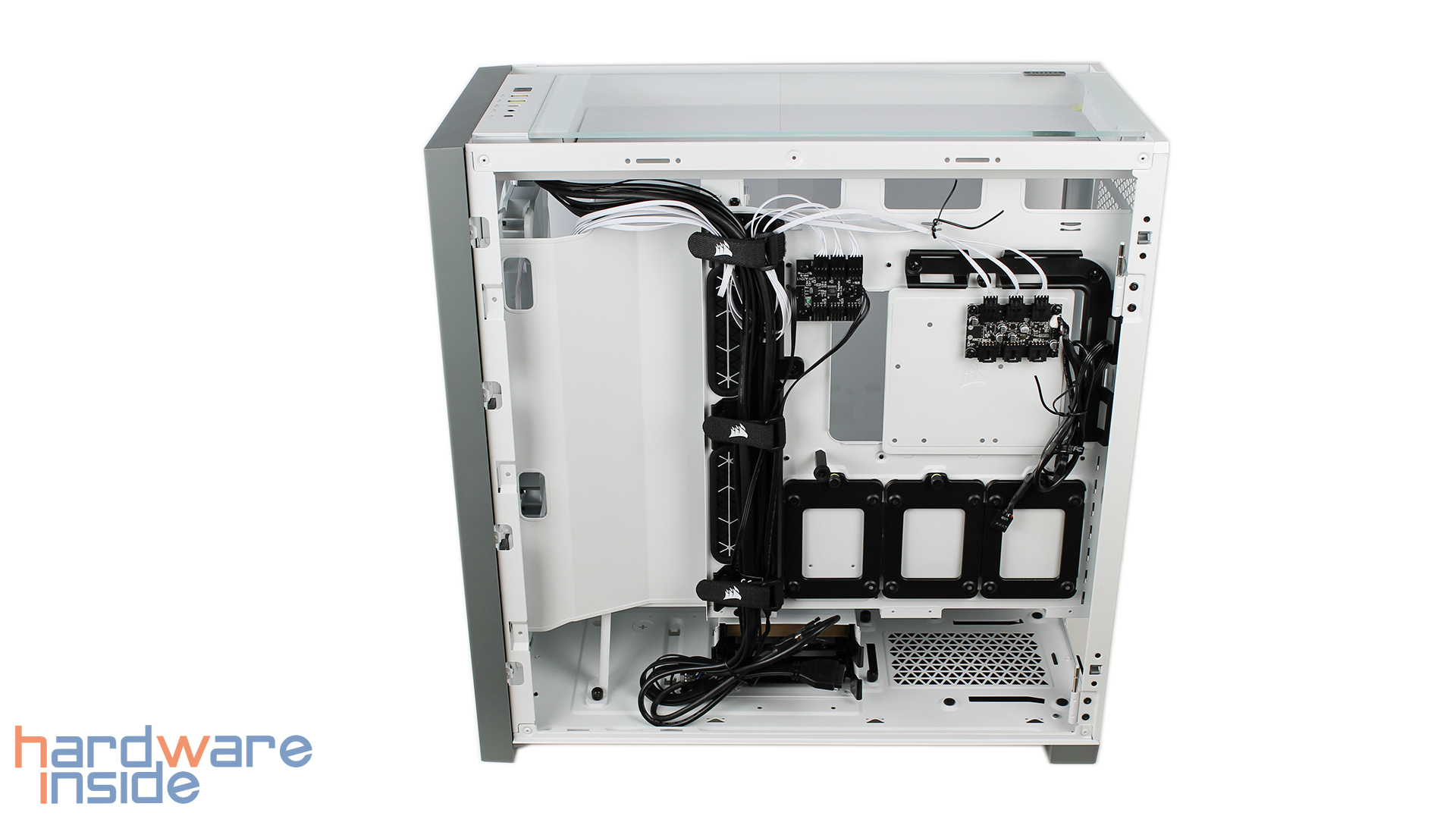 corsair-icue-5000x-rgb-07.jpg