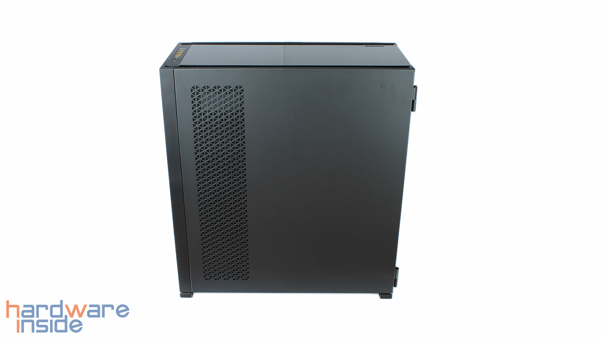 corsair-icue-7000x-rgb-04.jpg