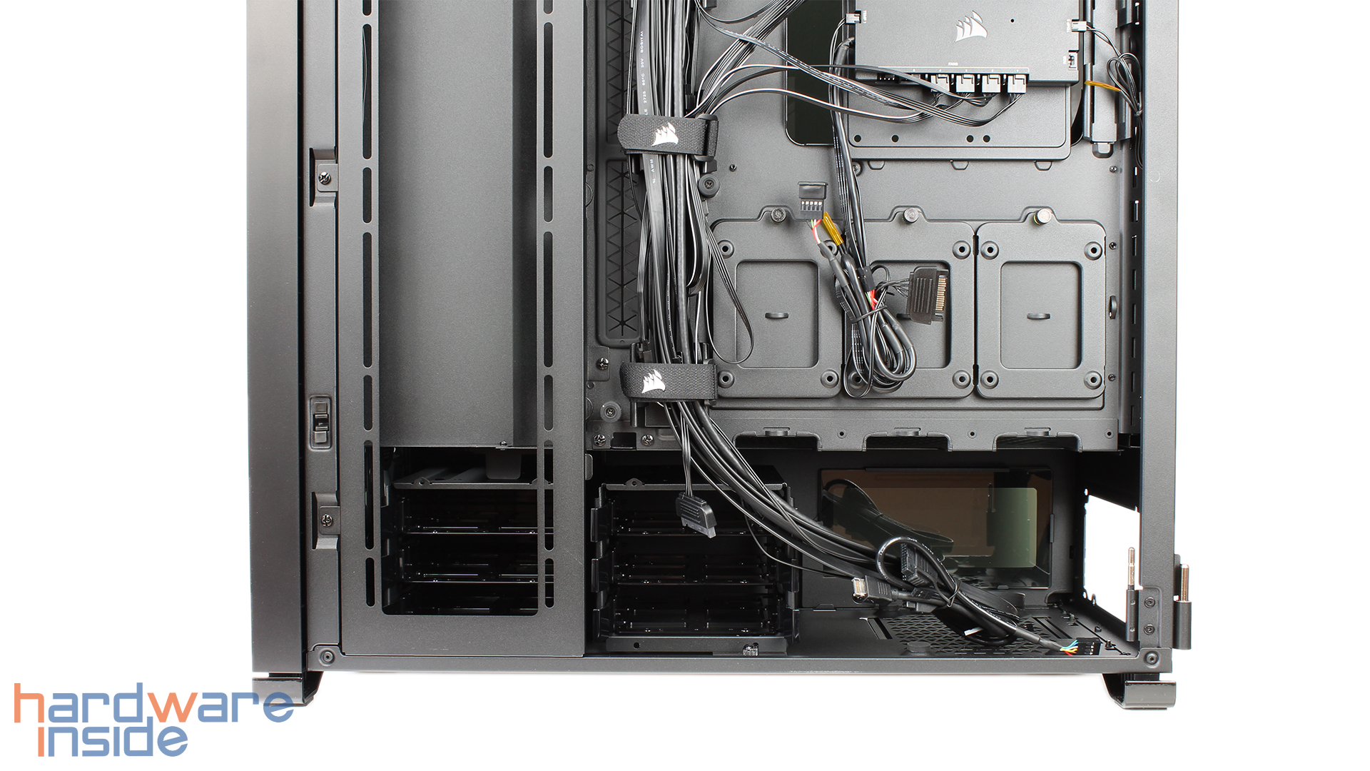 corsair-icue-7000x-rgb-08.jpg