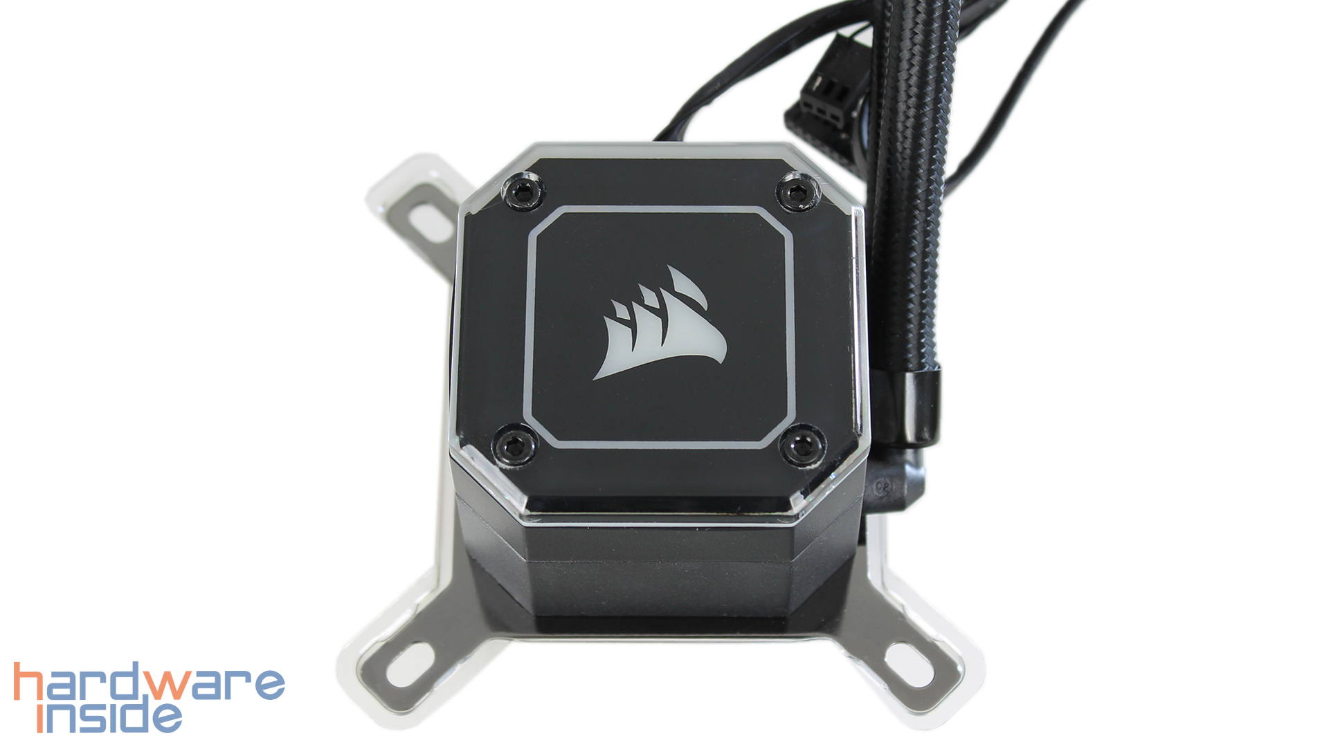 corsair-icue-h115i-elite-capellix-03.jpg