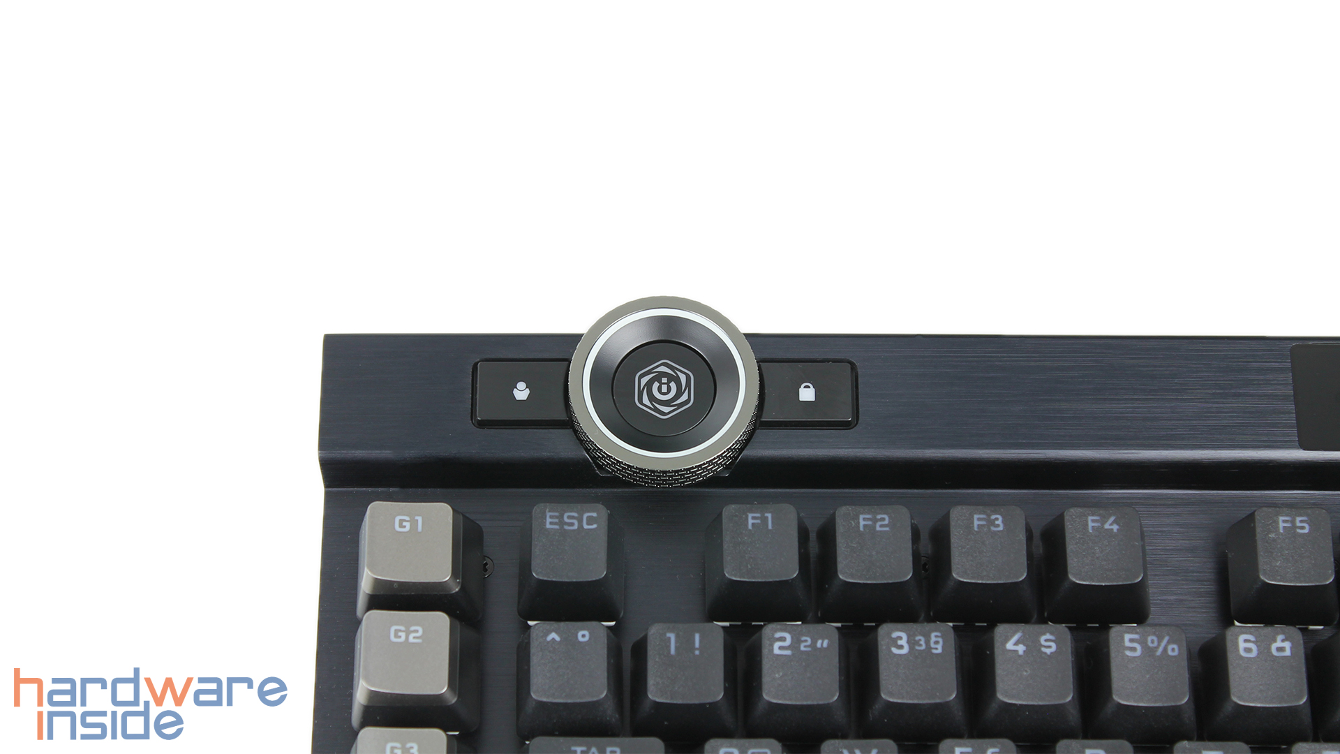 corsair-k100-rgb-04.jpg