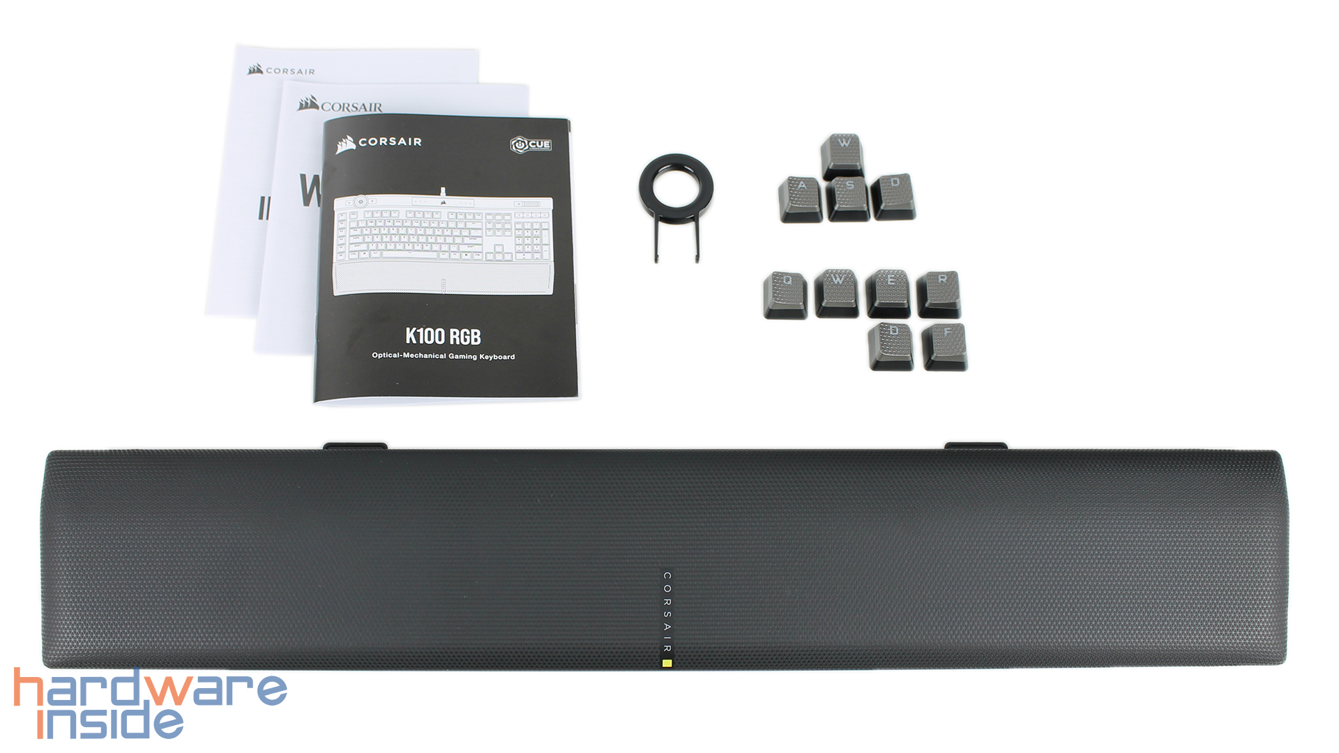 corsair-k100-rgb-inhalt.jpg