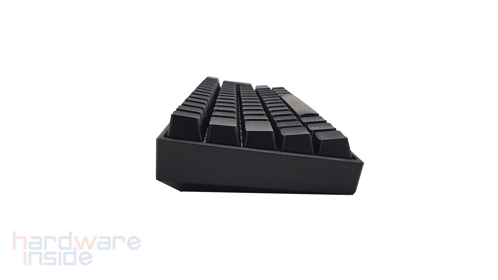 Corsair K65 RGB Mini - 23.jpg