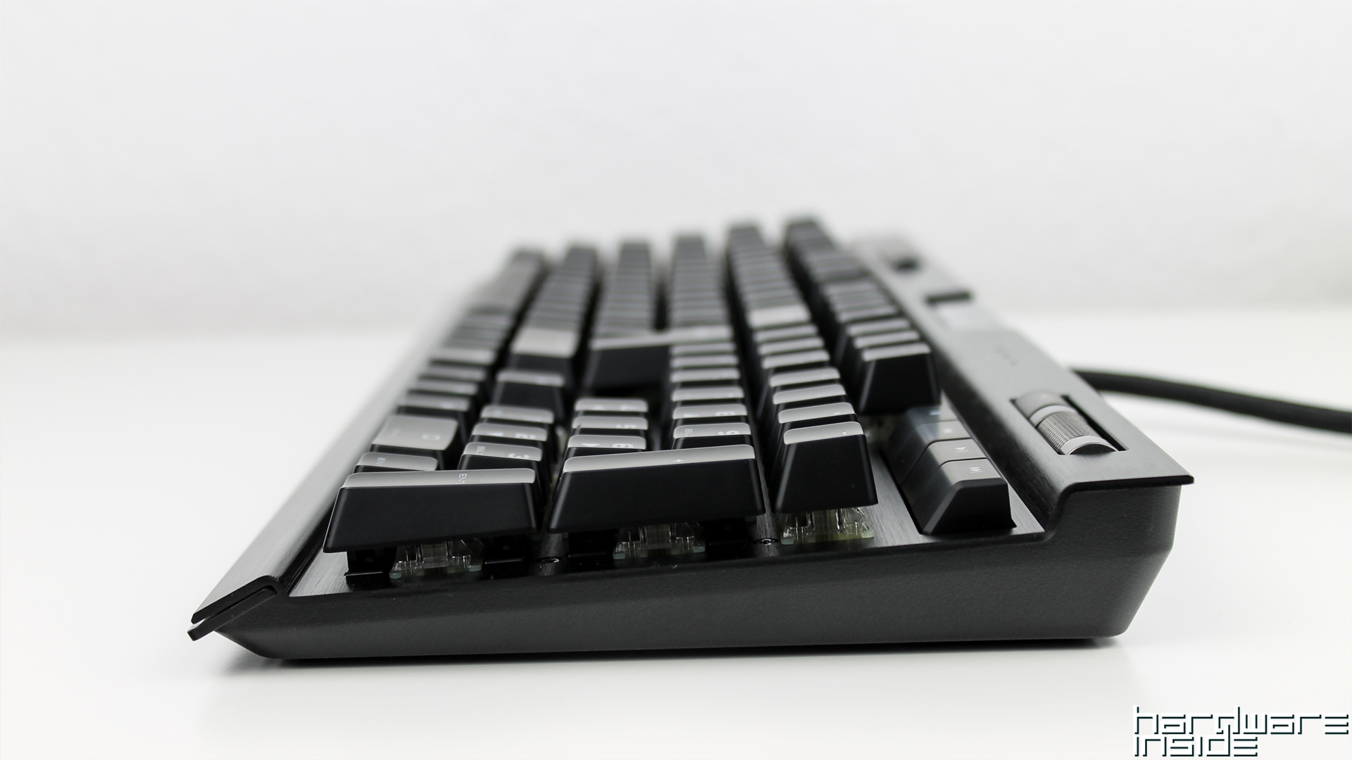 Corsair K70 RGB MK.2
