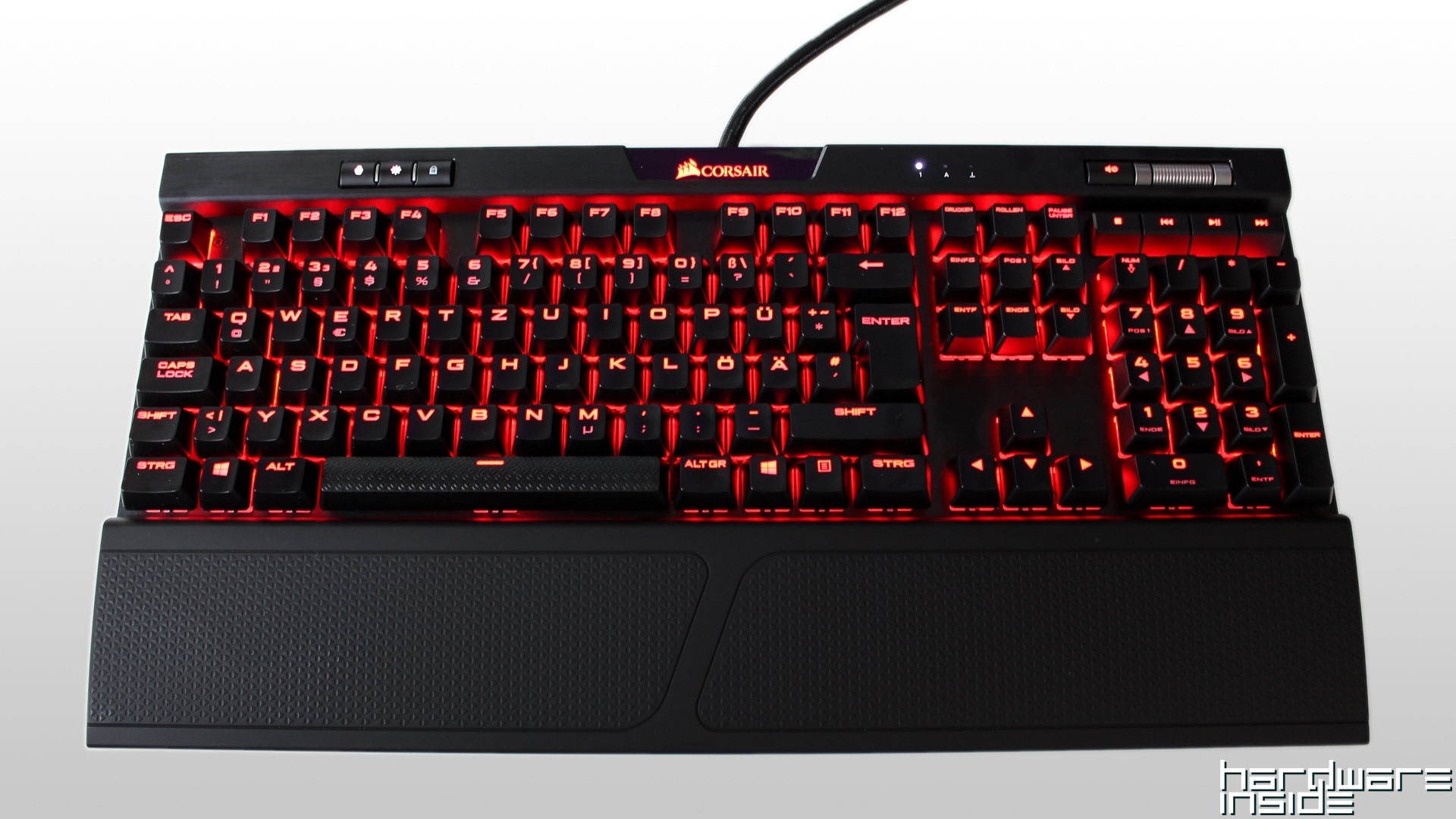 Corsair K70 RGB MK.2