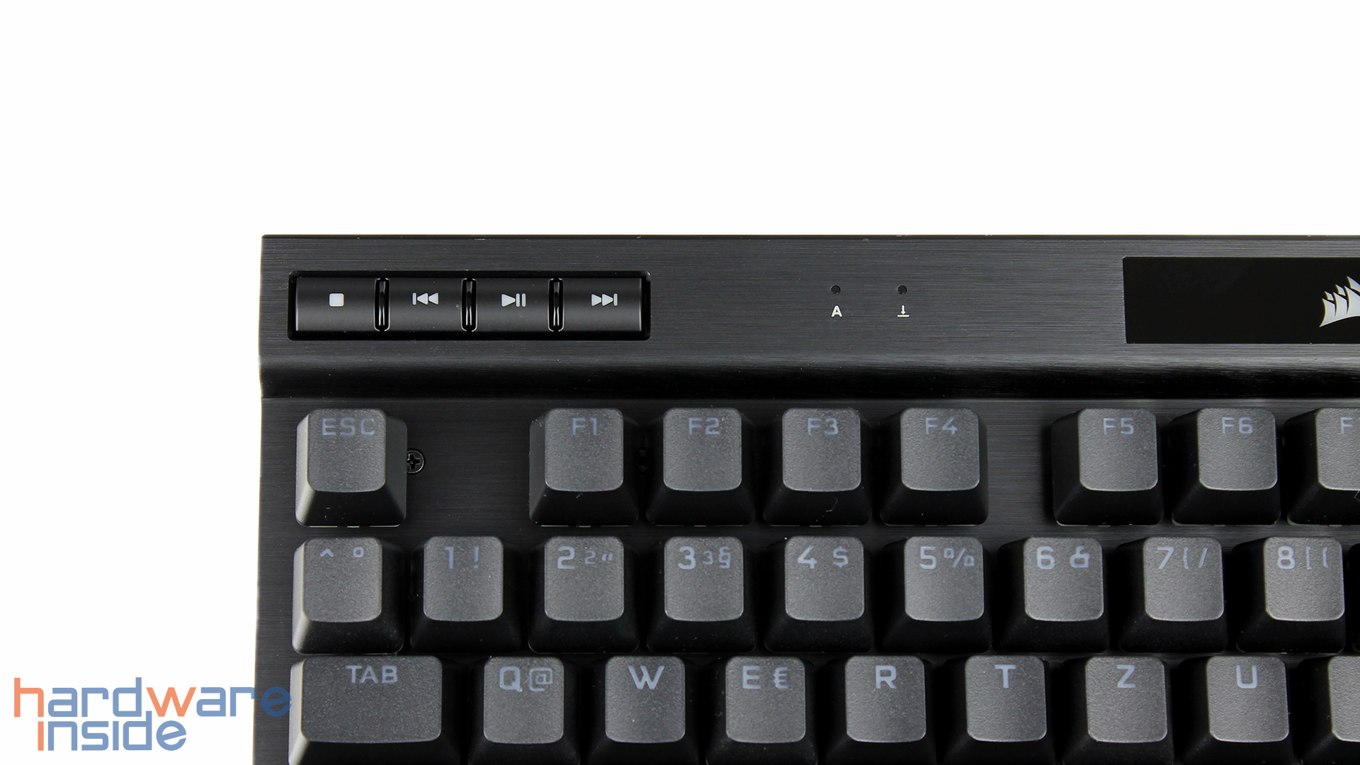 corsair-k70-rgb-tkl-04.jpg