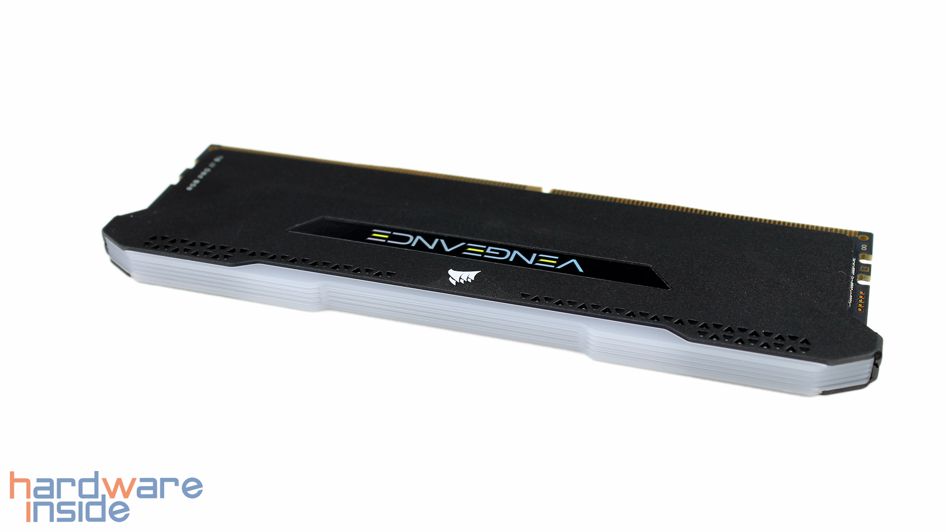 corsair-vengeance-rgb-pro-sl-03.jpg