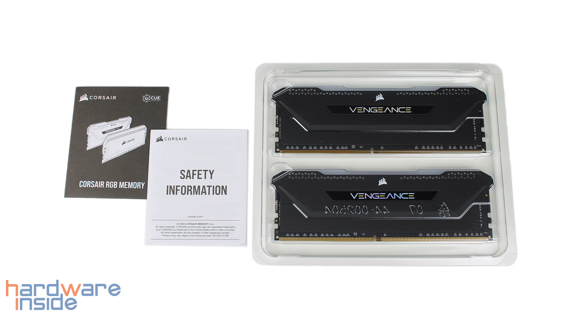 corsair-vengeance-rgb-pro-sl-inhalt.jpg