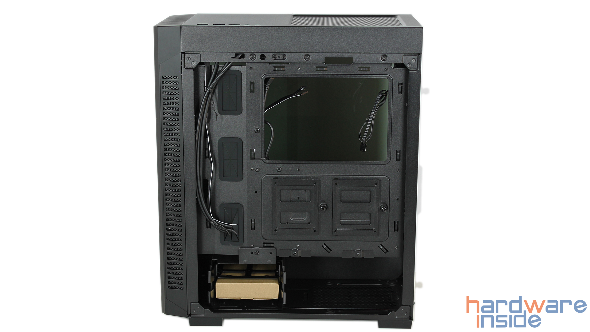 Corsair_110R_04.jpg