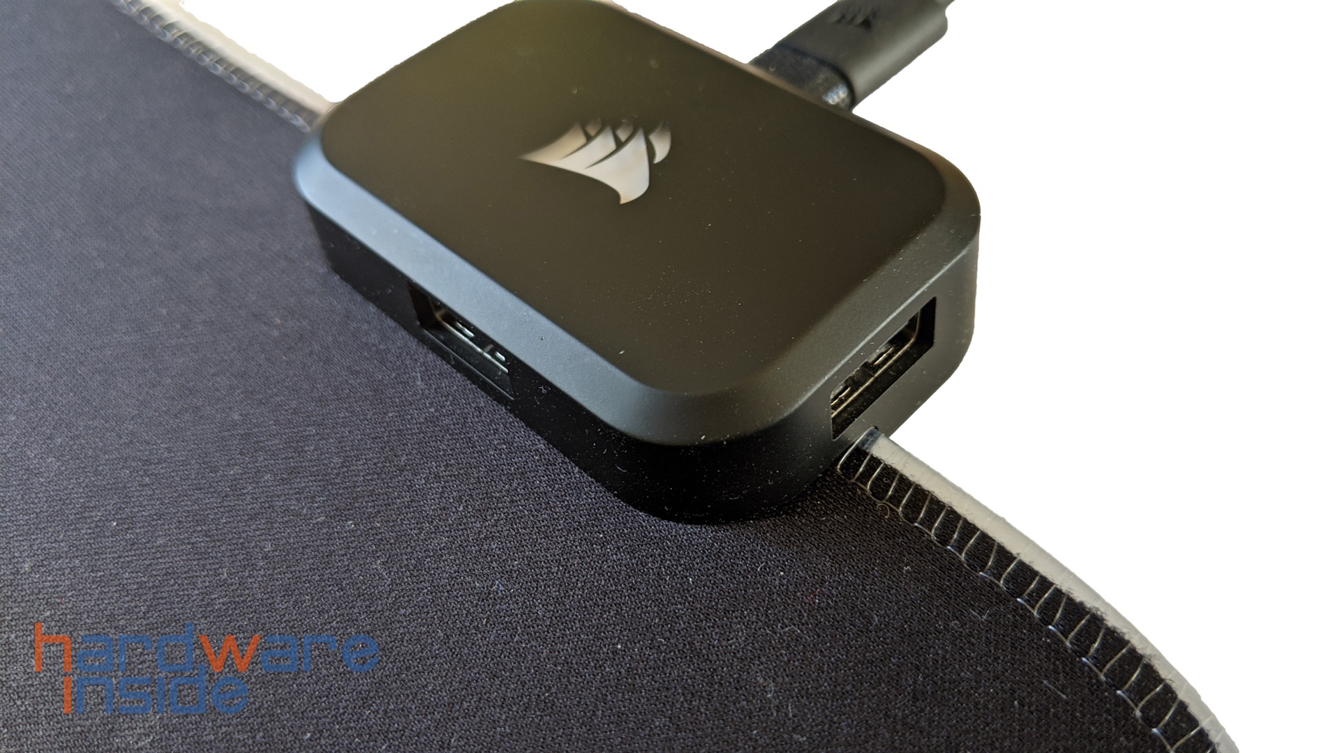 corsair_mm700_rgb_details (5).jpg