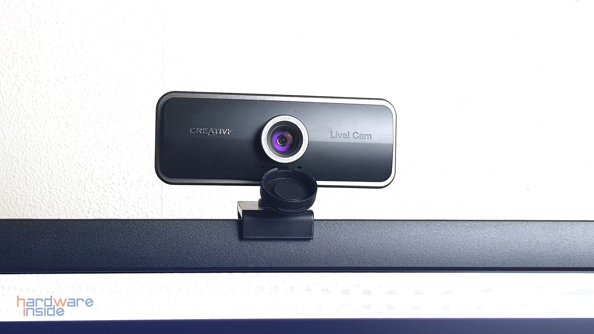 Creative Live! Cam Sync 1080p - 11.jpg