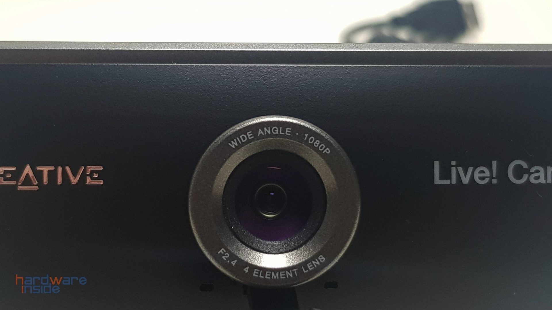 Creative Live! Cam Sync 1080p - 8.jpg