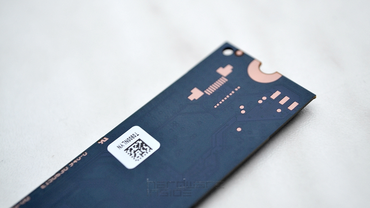 Crucial MX300 1TB, M.2