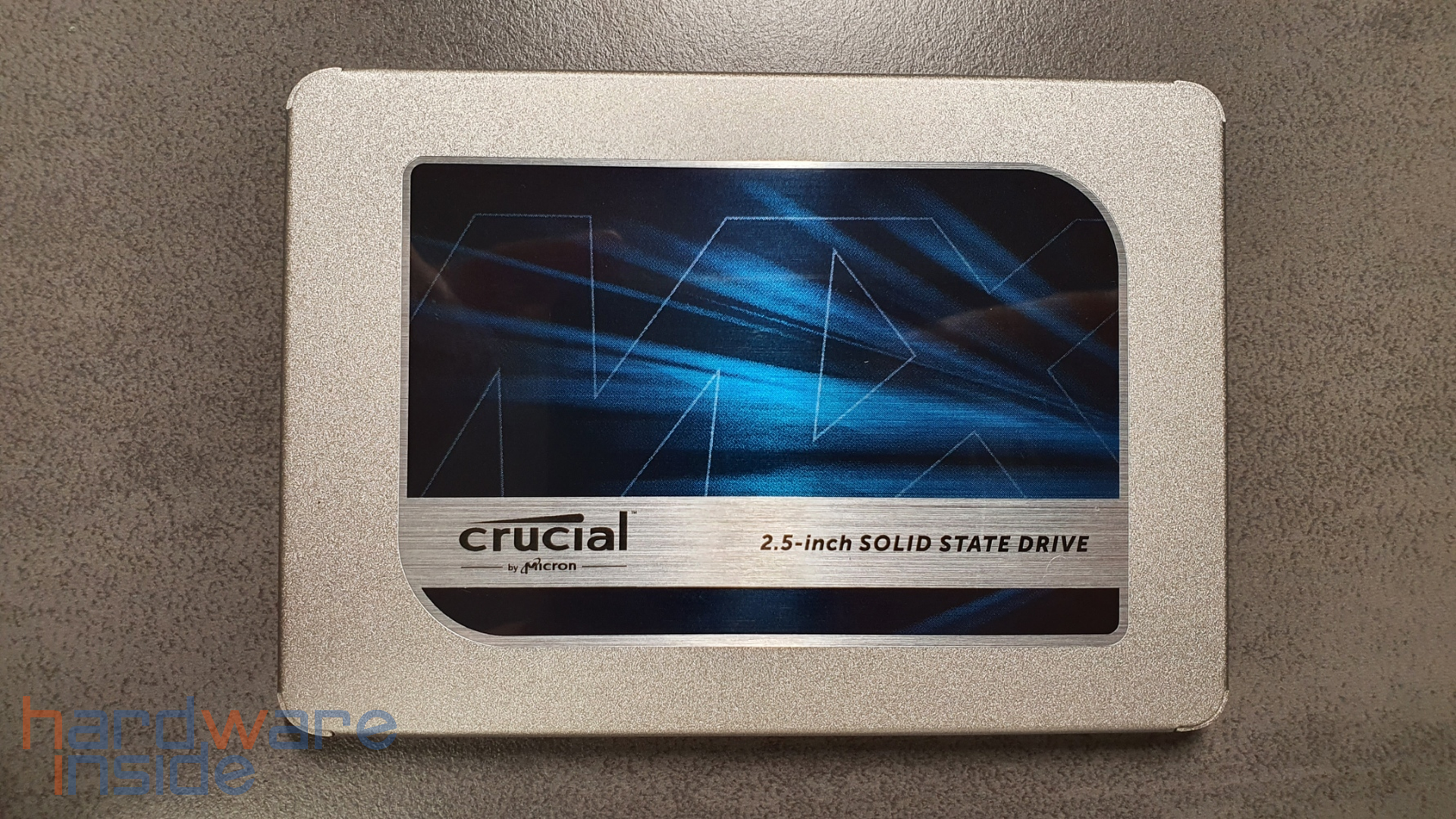 crucial_mx500_-_ssd_4000_gb_oben.png