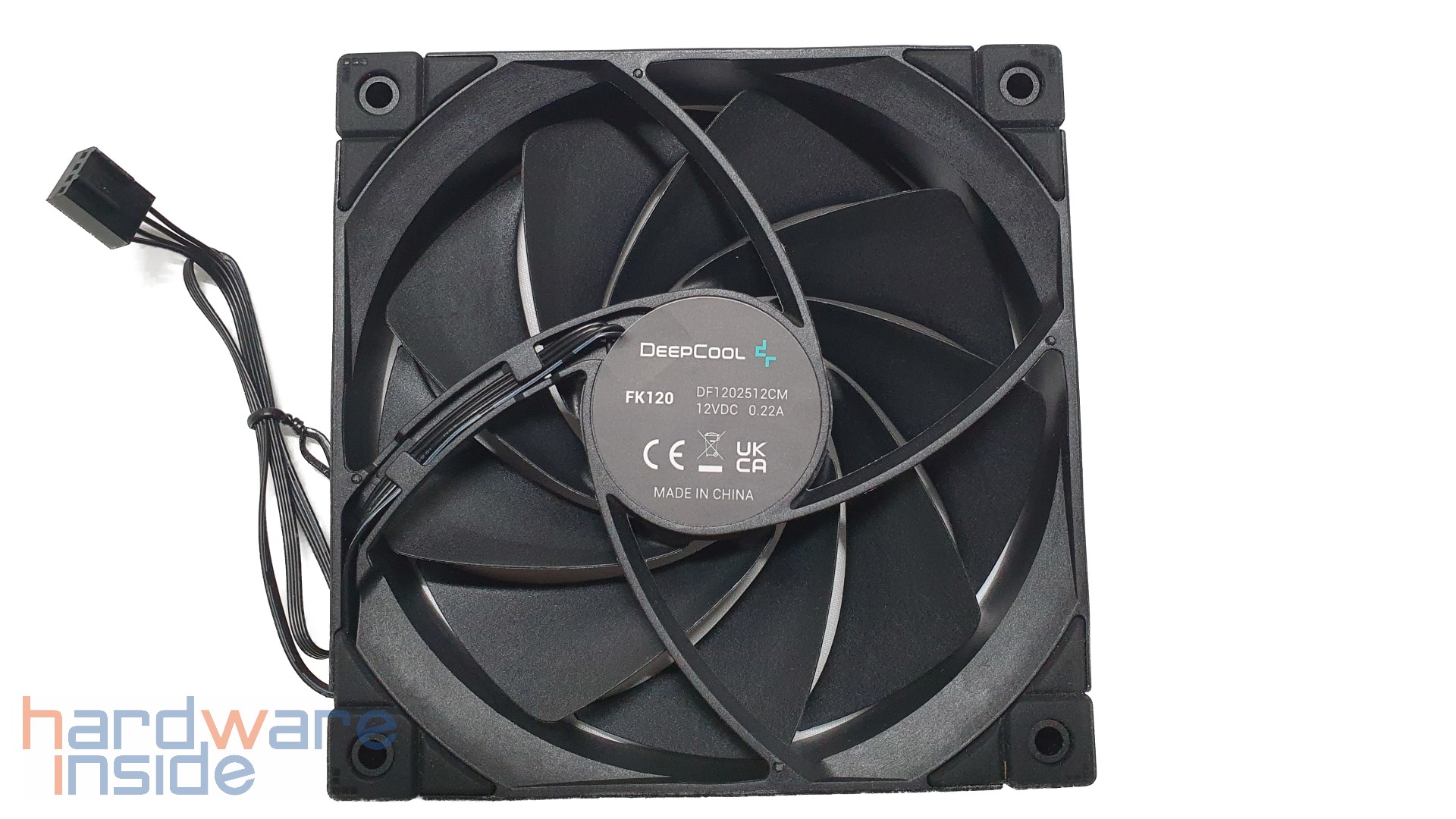 deepcool_lt720_luefter_2.jpg