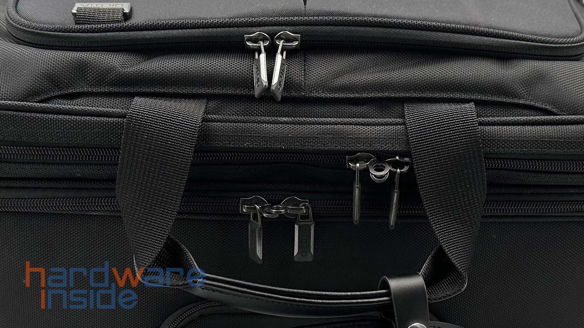 Dicota Top Traveller PRO 14 bis 15.6 Laptop Tolley u  Zubehör - 59.jpg