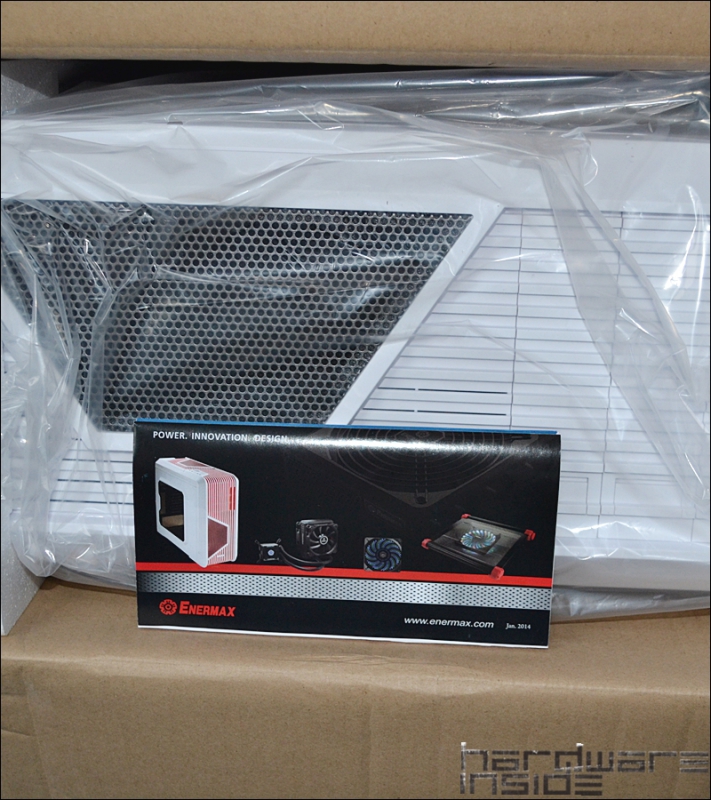 Enermax iVektor - hier dominieren markante Lufteinlässe