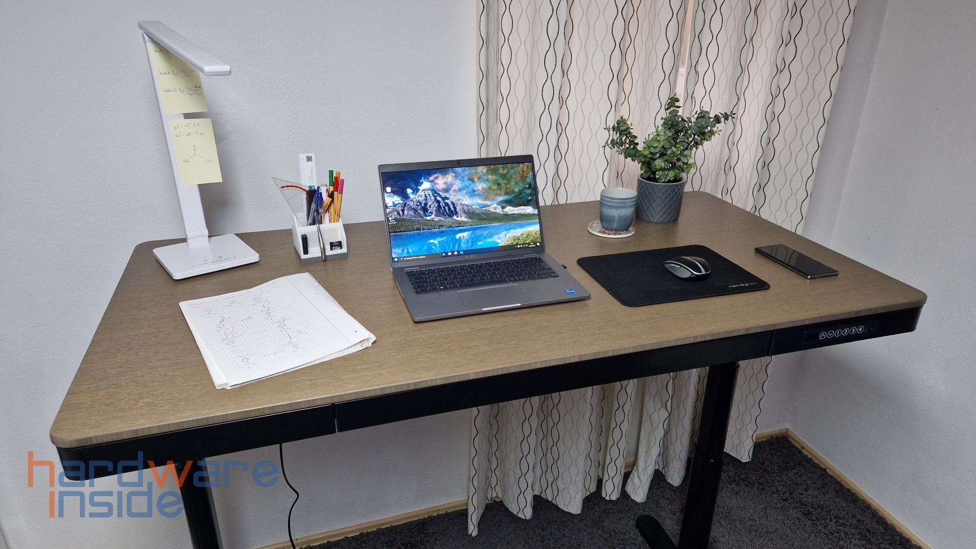 flexispot-q8-working-staion-oben.jpg