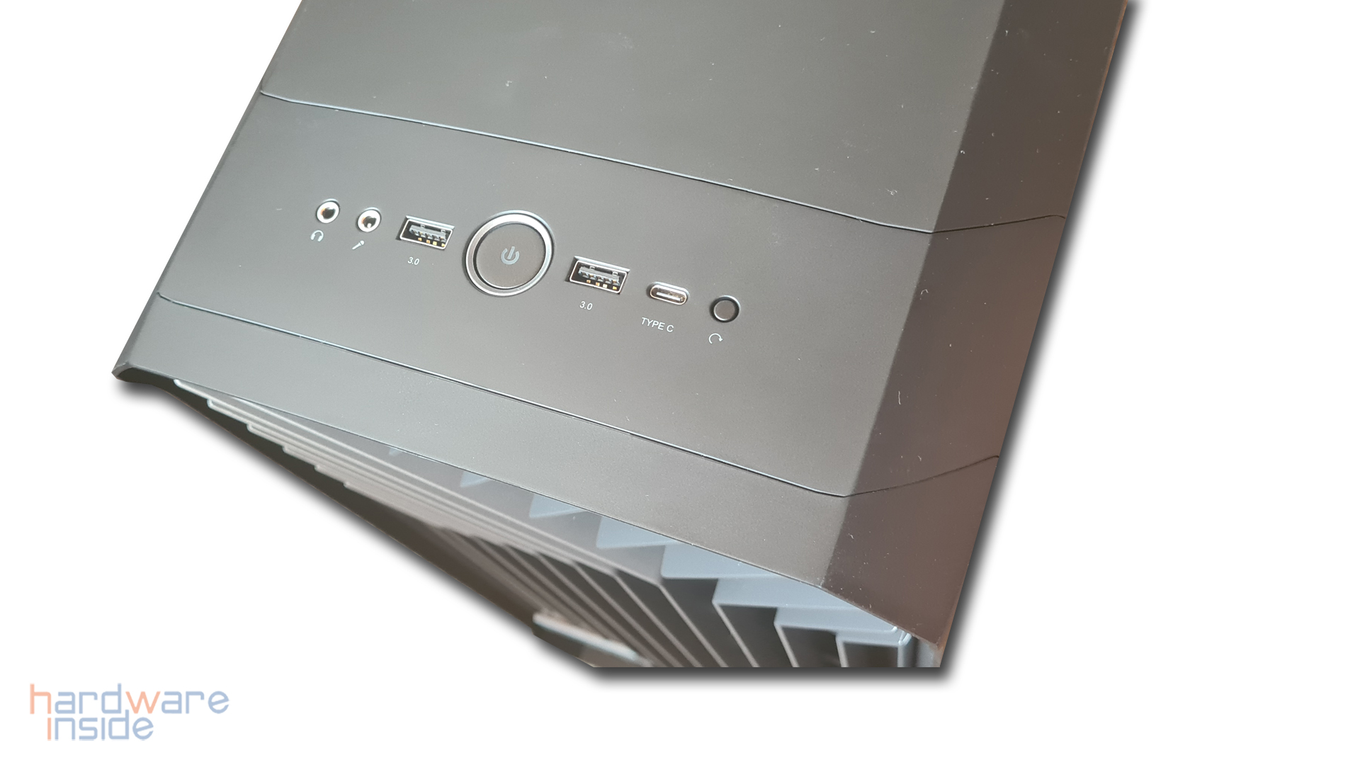 fractal design torrent_29.jpg