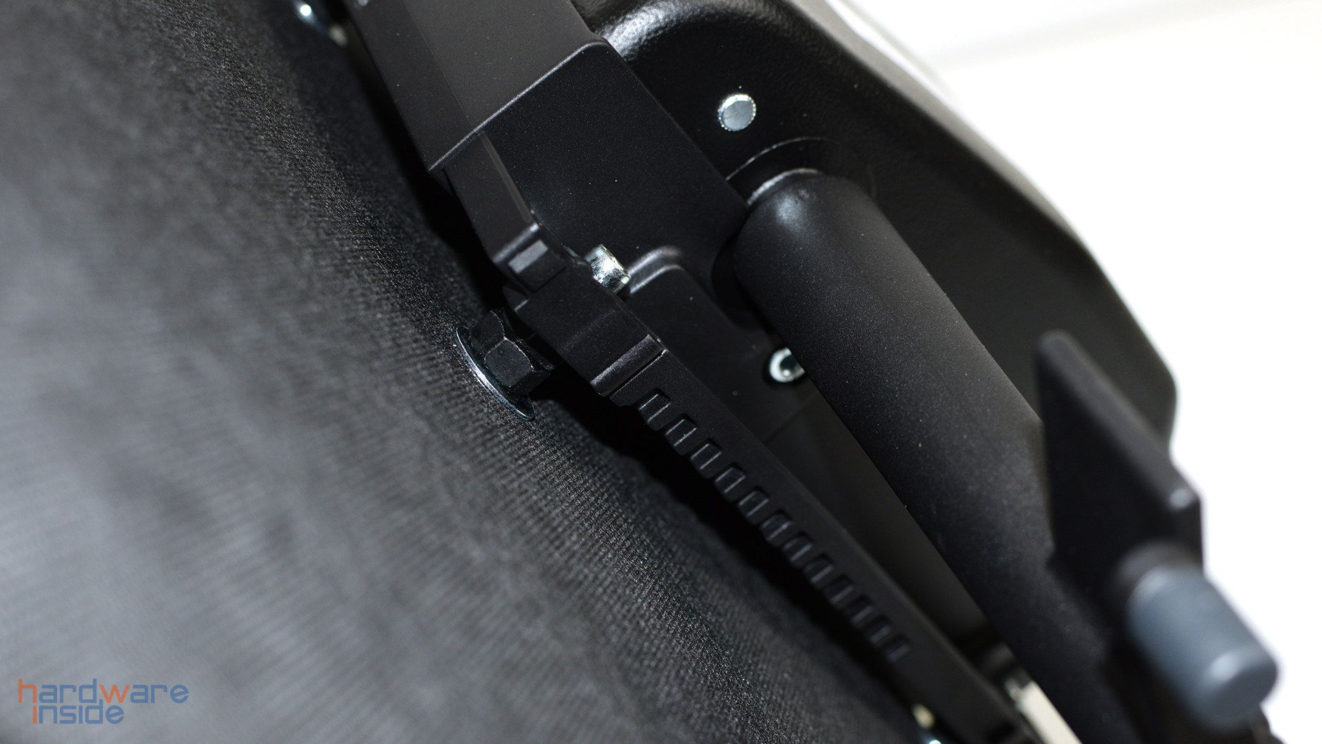 Gamechanger gamingchair (41).jpg