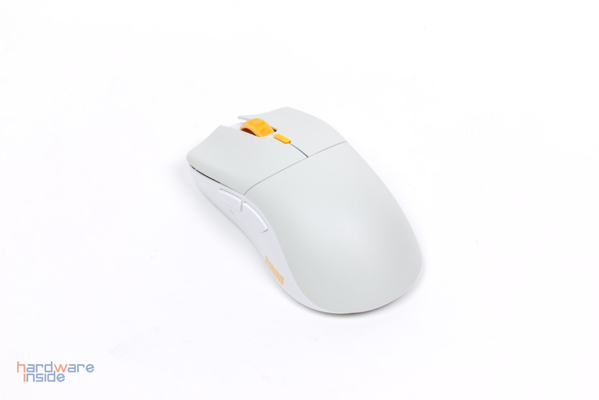 Glorious-Series-One-Pro-Wireless-5.jpg