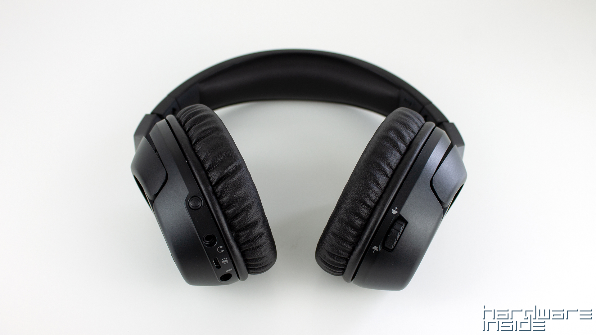 HyperX_CloudFlight_14