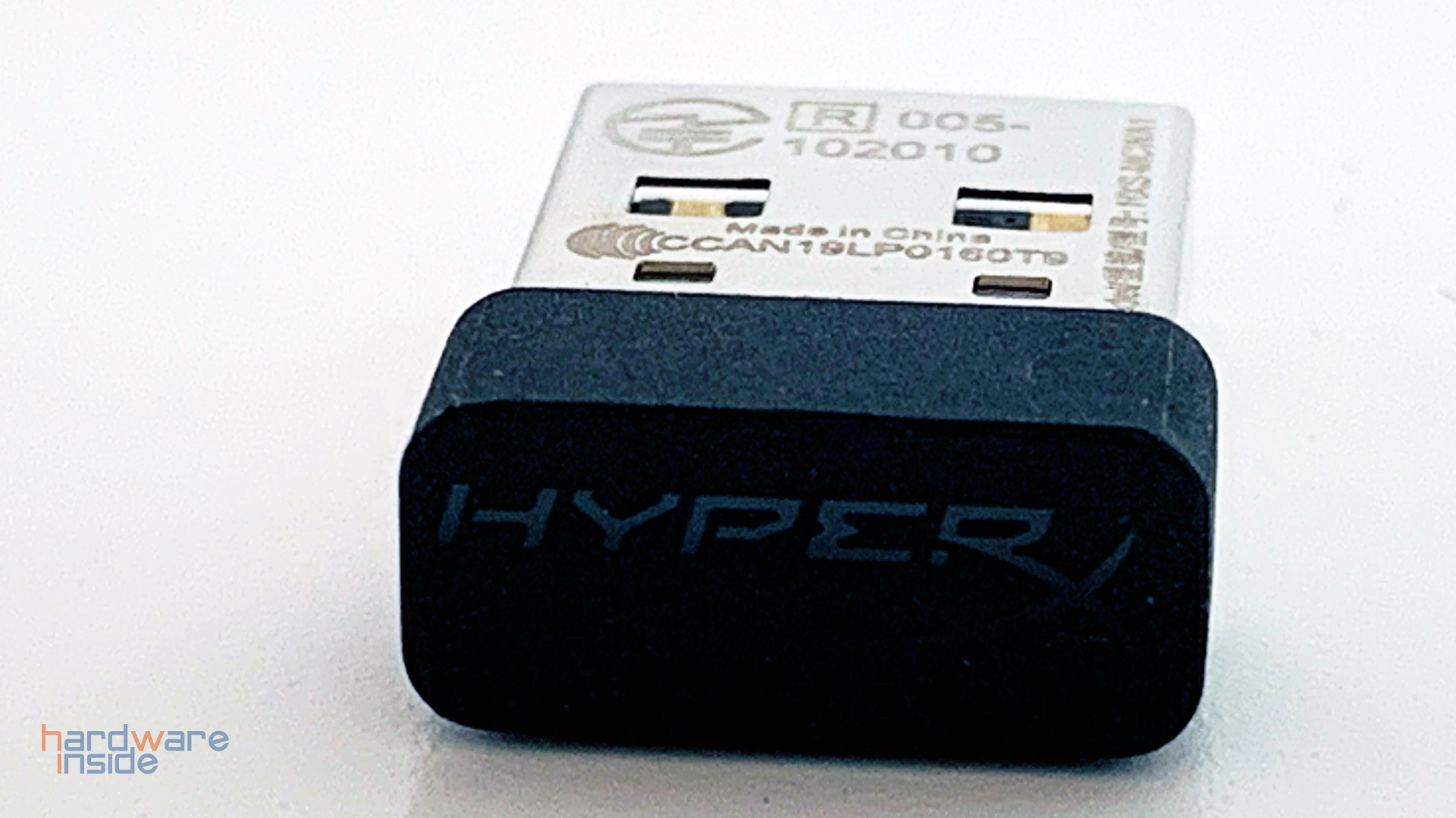 HyperX_Pulsefire_Dart-pfd_dongle.jpg