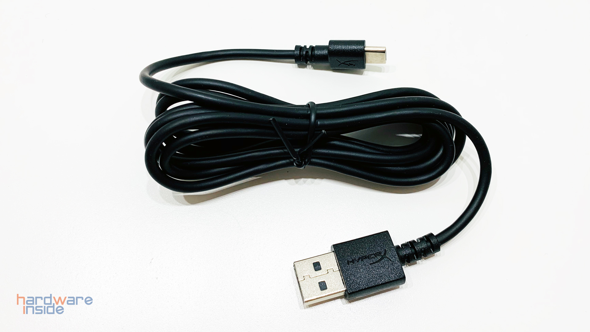 HyperX_Pulsefire_Dart-pfd_kabel.jpg