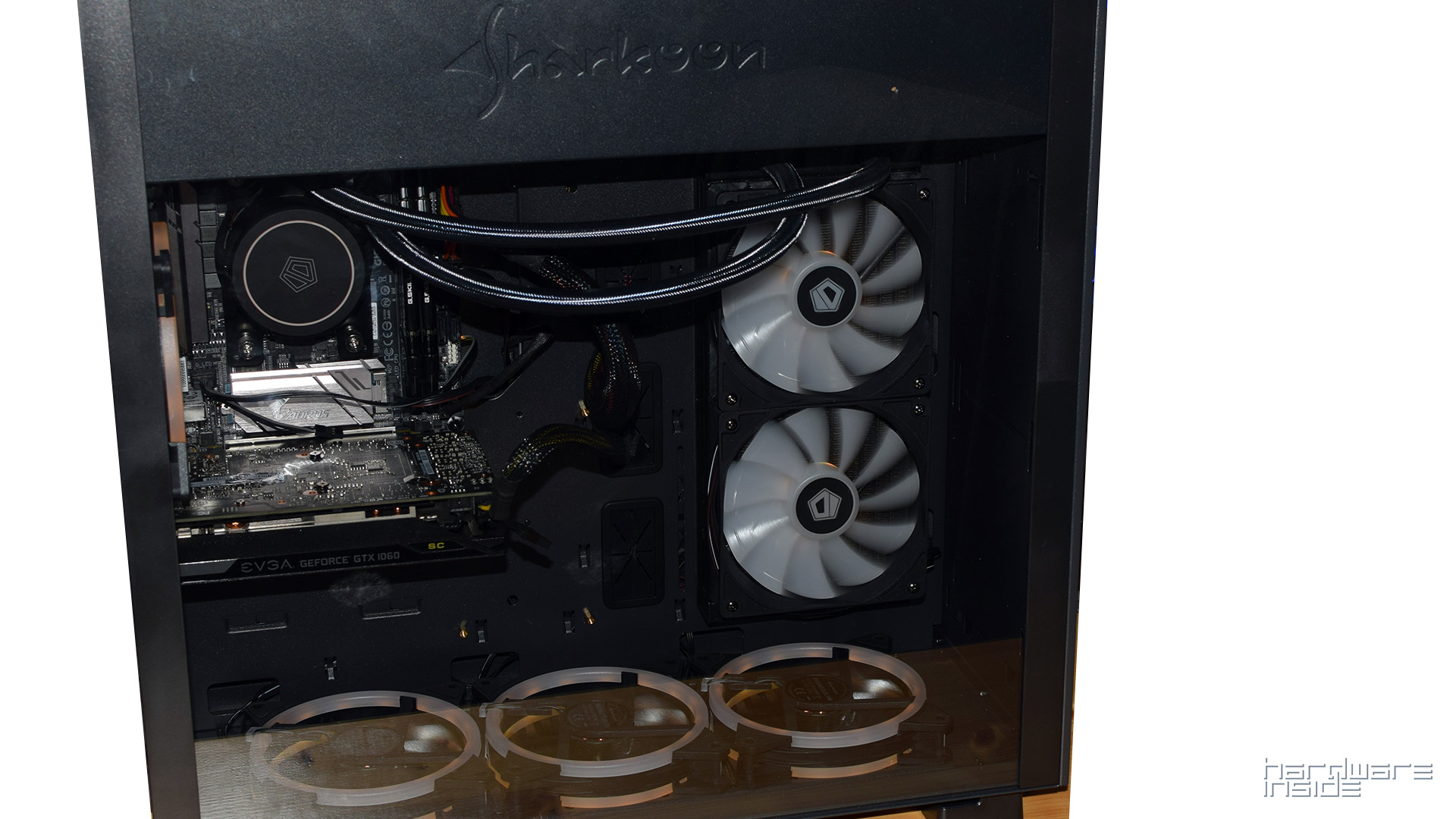 ID-Cooling 5 AURAFLOW X Montage