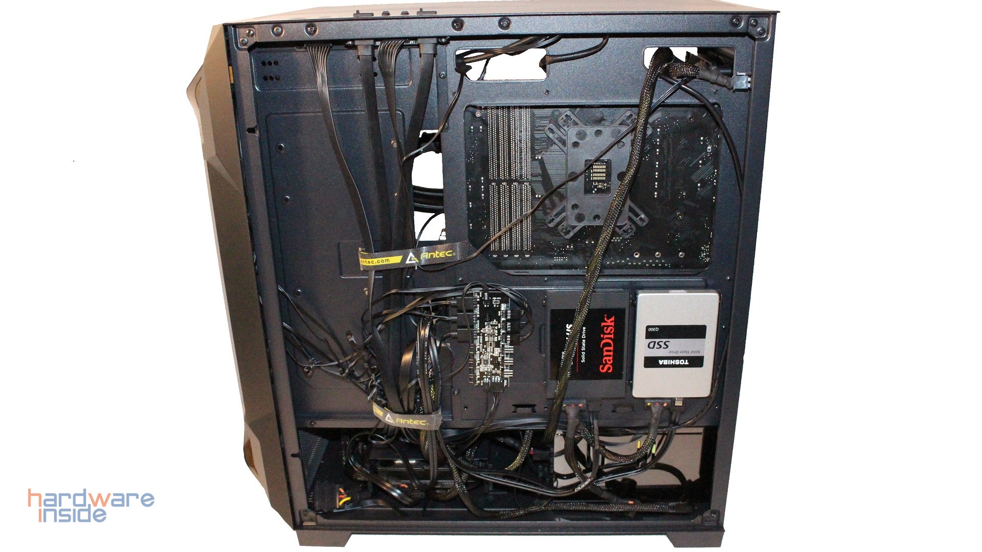 Im Test Antec DF600 Flux - 18.jpg
