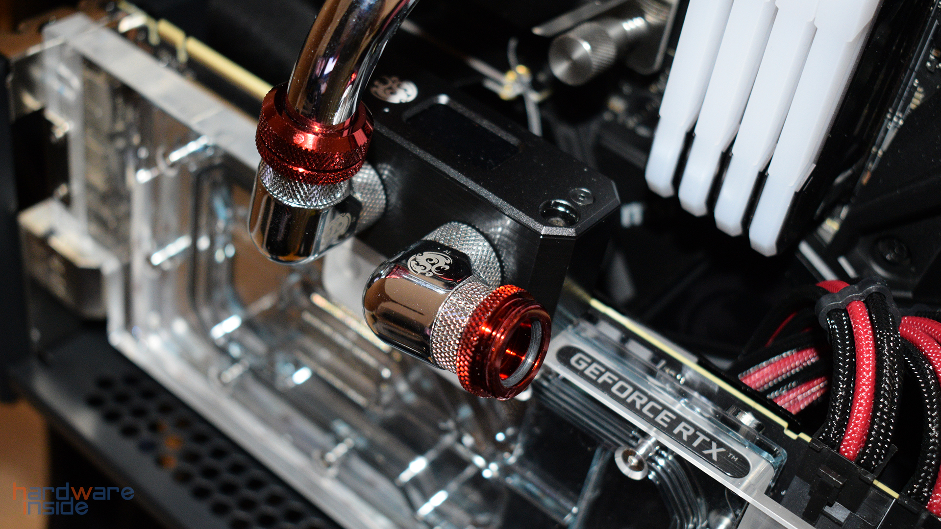 INWIN YONG wassergekühlter Messing-Build mit Bitspower_6308.jpg