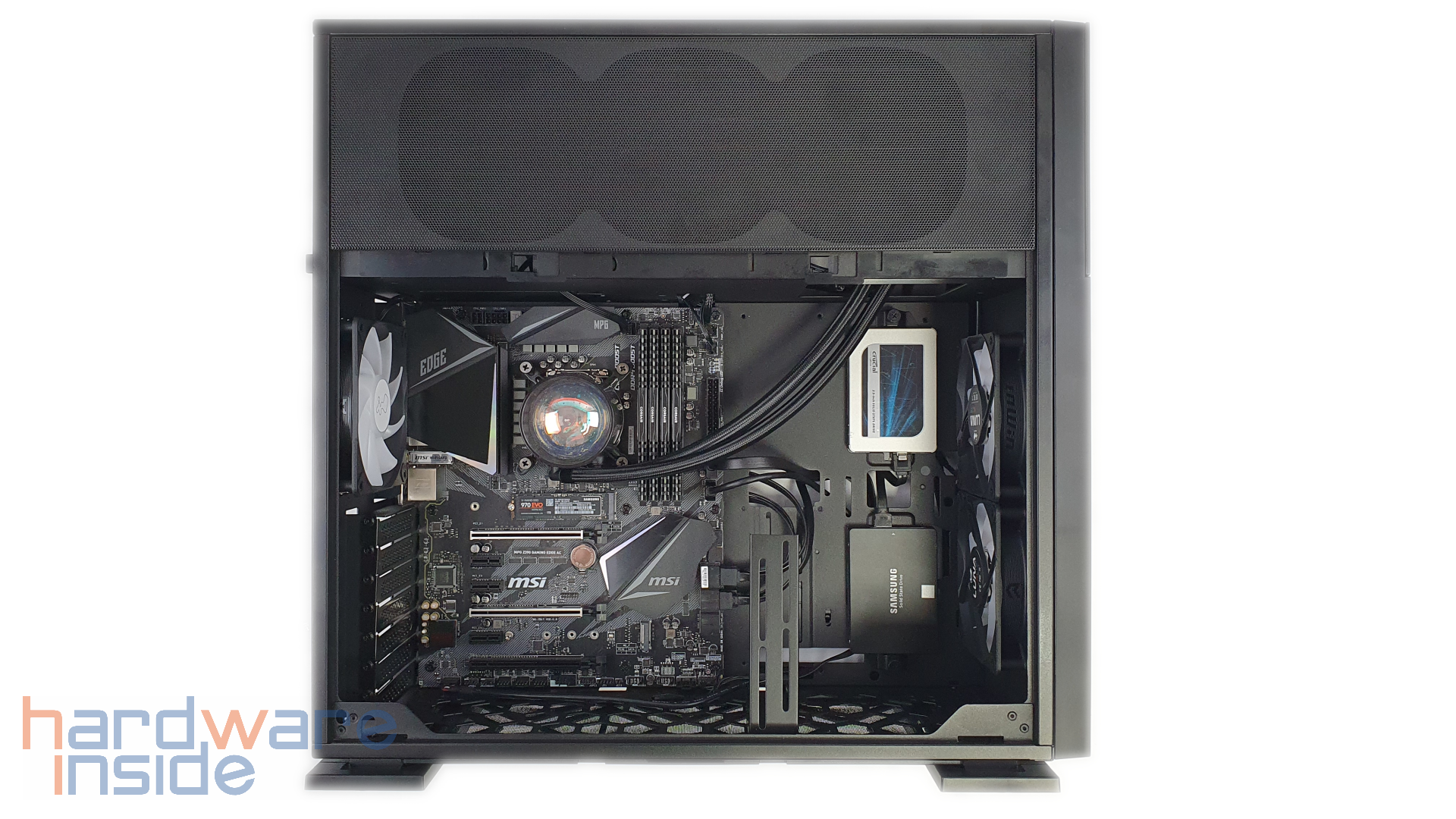 inwin_n515_mainboard_wasserkuehlung_ssds_luefter.png