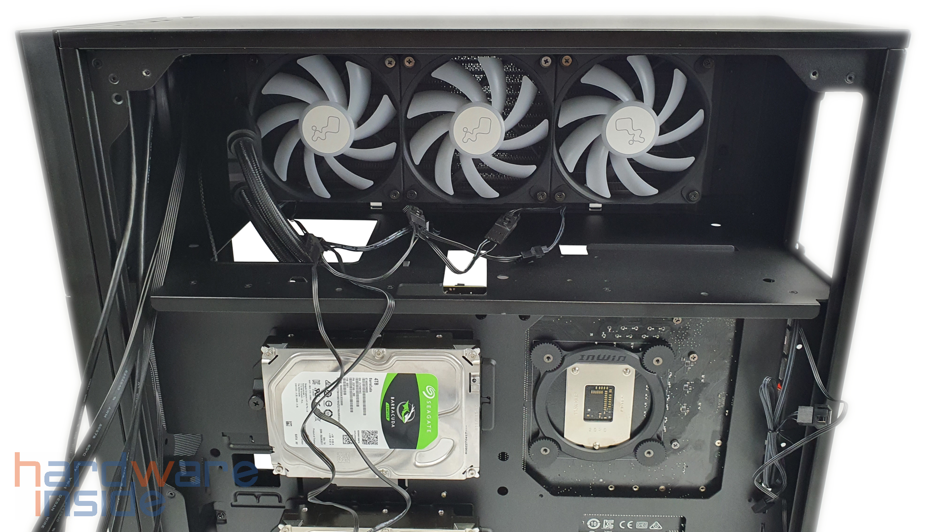 inwin_n515_rechts_offen_zoom.png