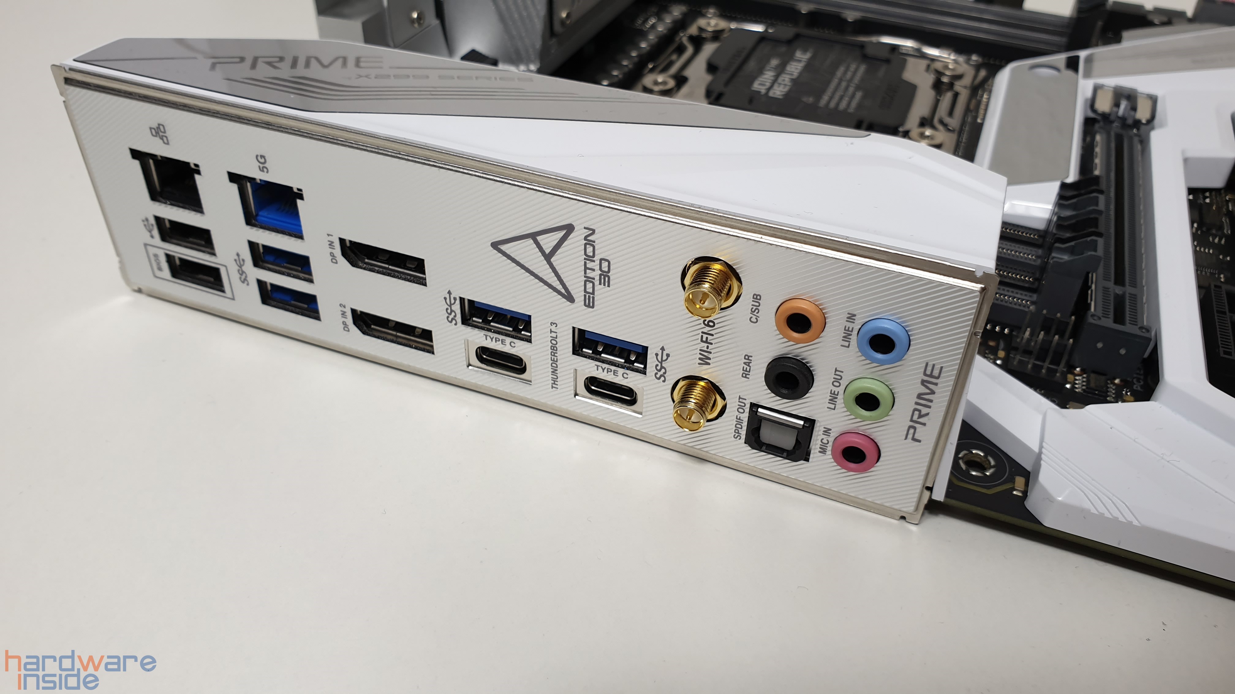 IO Backpanel.jpg