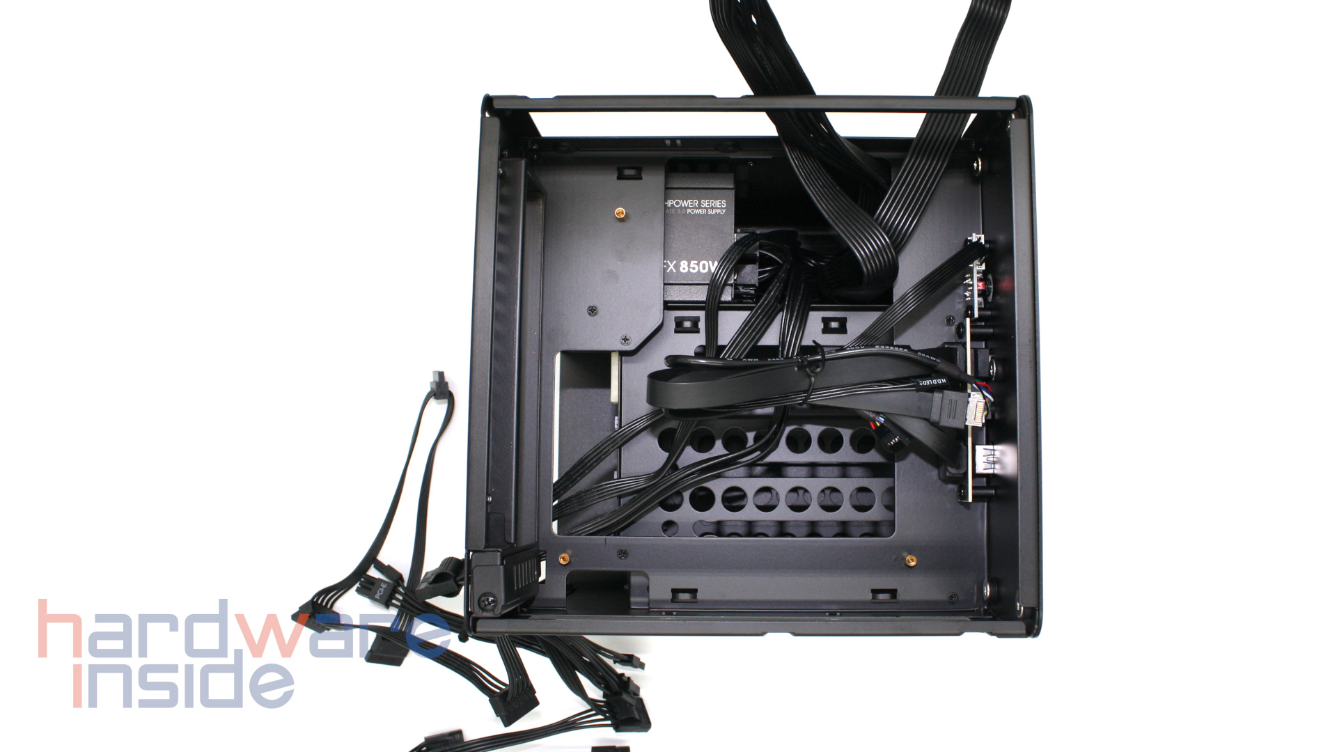 Jonsbo N2 Black - Einbau