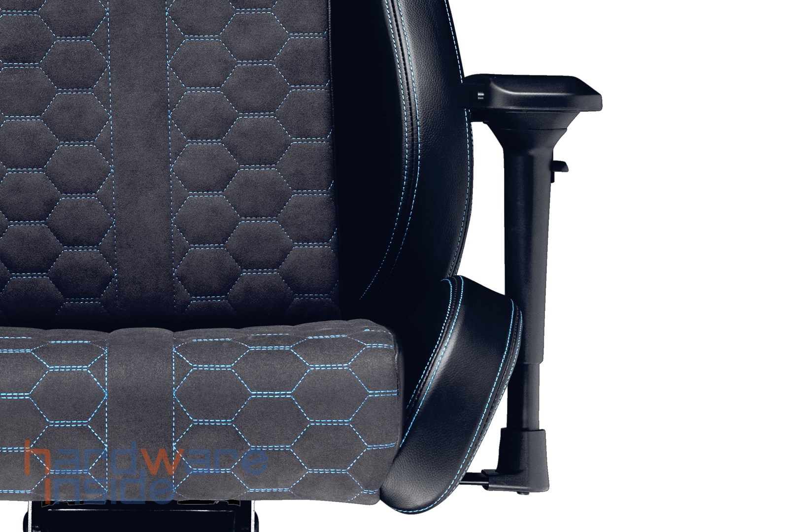 Joule_Performance_Storm-Alcantara3.jpg
