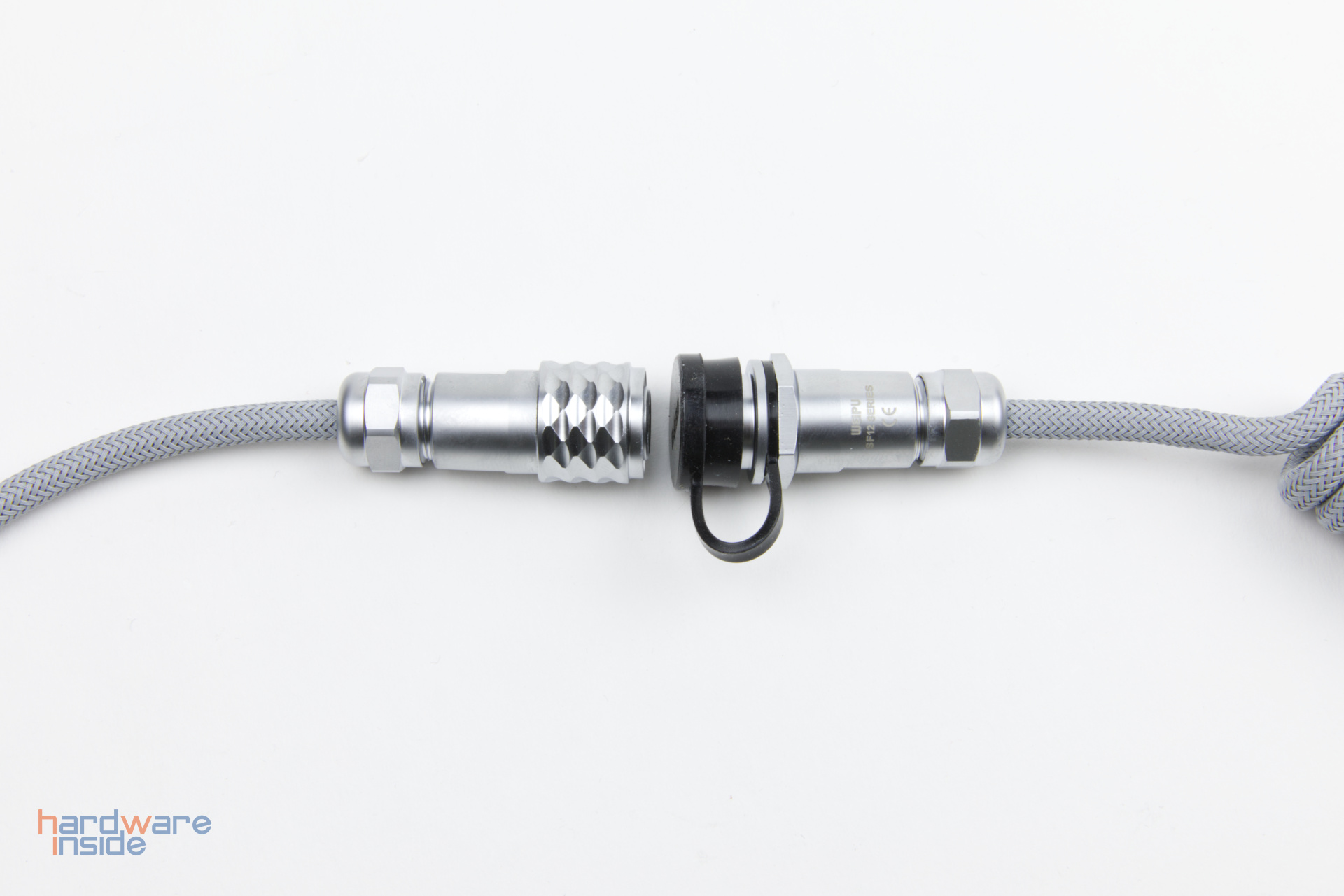 Keebstuff-Kabelmanufaktur-Mechanical-Keyboard-Cables-handcrafted-7.jpg