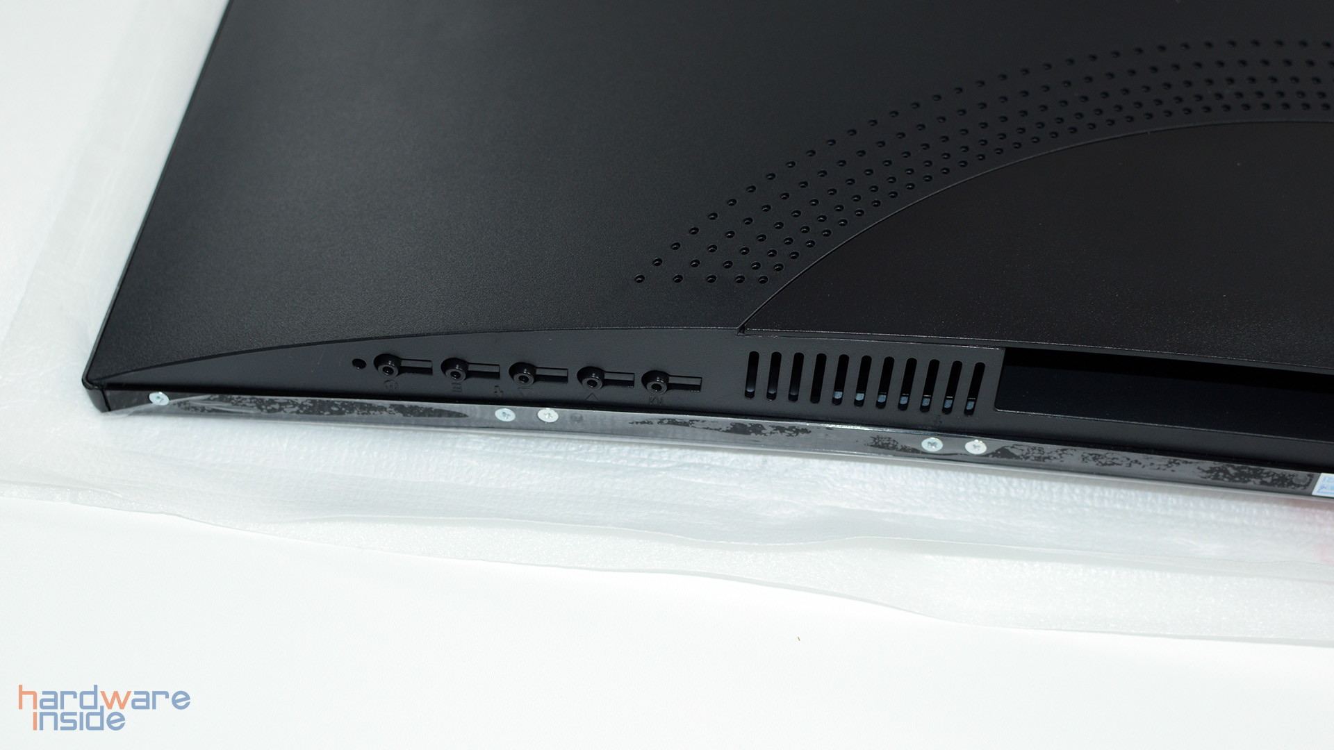 LC-Power LC-M27-FHD-144-C - 27'-Curved-PC-Monitor 20.jpg