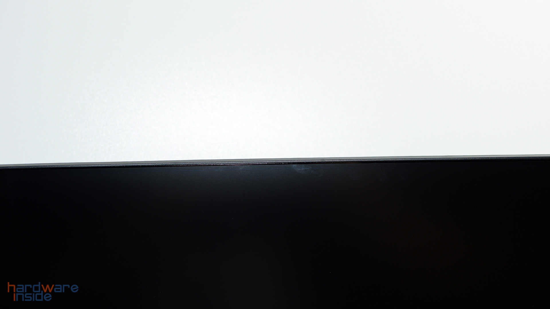 LC-Power LC-M27-FHD-144-C - 27'-Curved-PC-Monitor 31.jpg