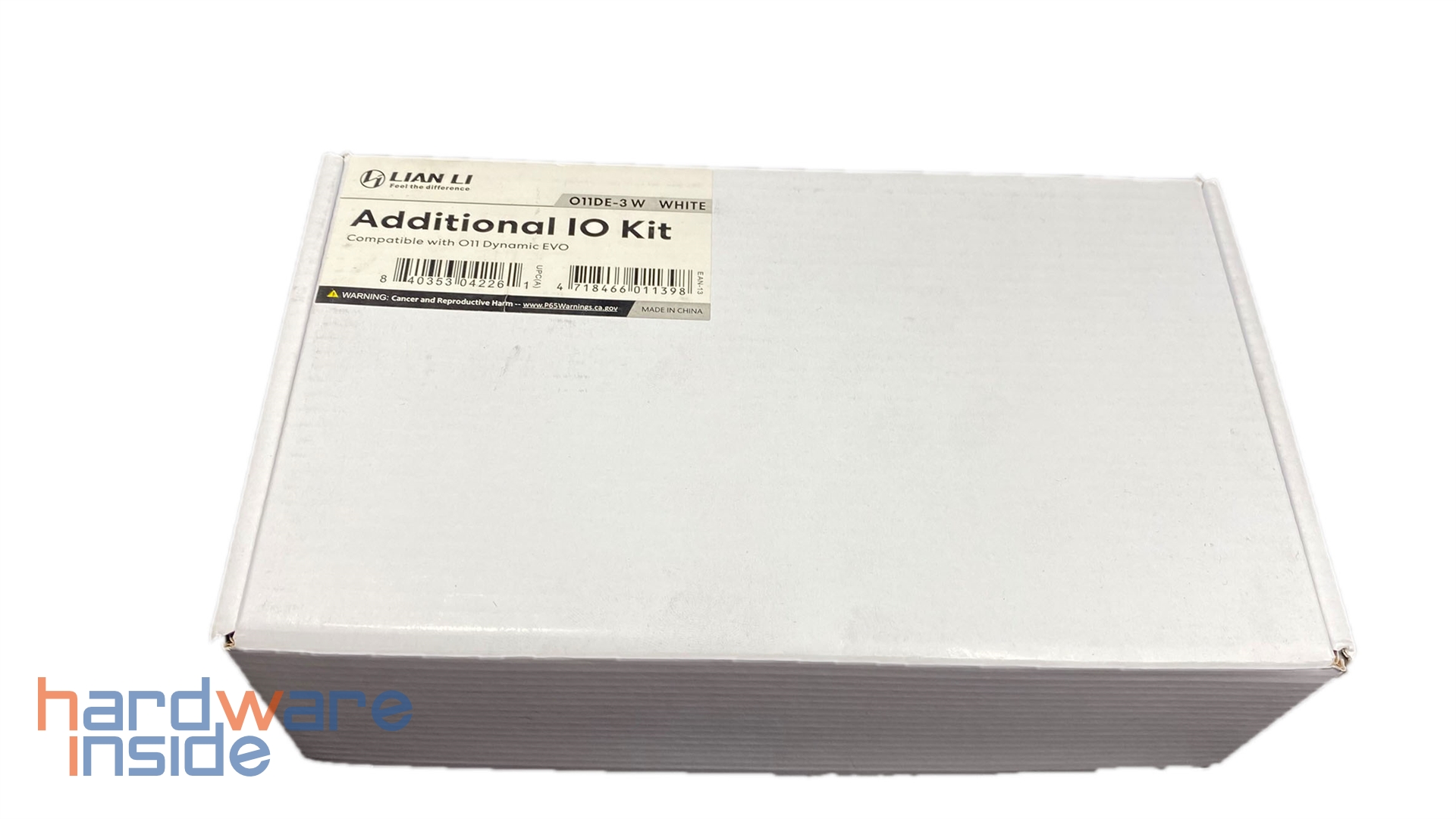 lian-li-o11d-evo-additional-io-verpackung.jpg