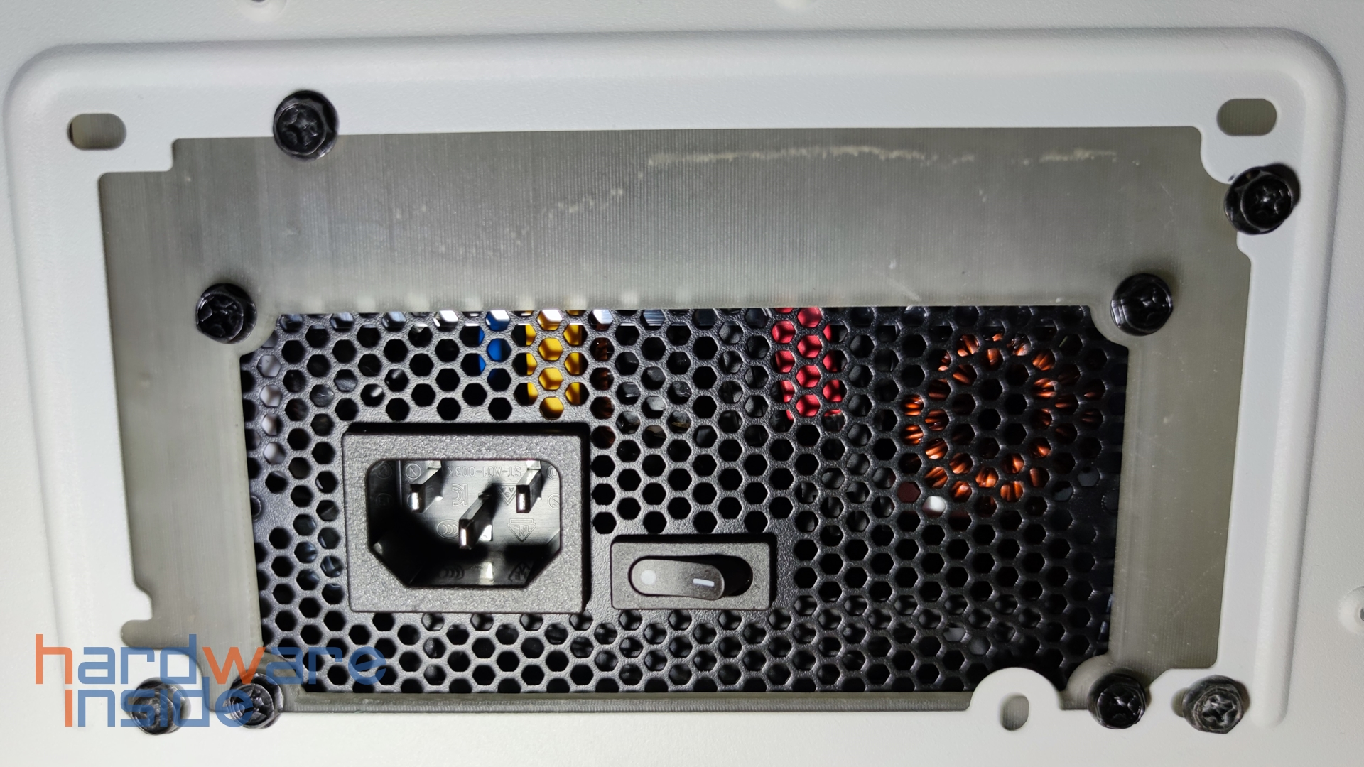 lian-li-sp750-eingebaut (3).jpg