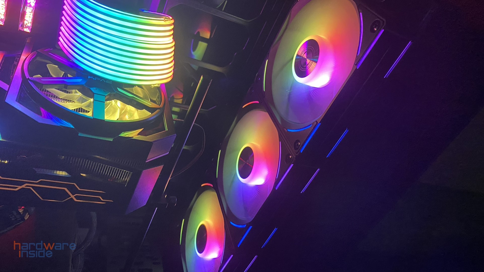 LIAN LI UNI FAN AL120 V2_25.jpg