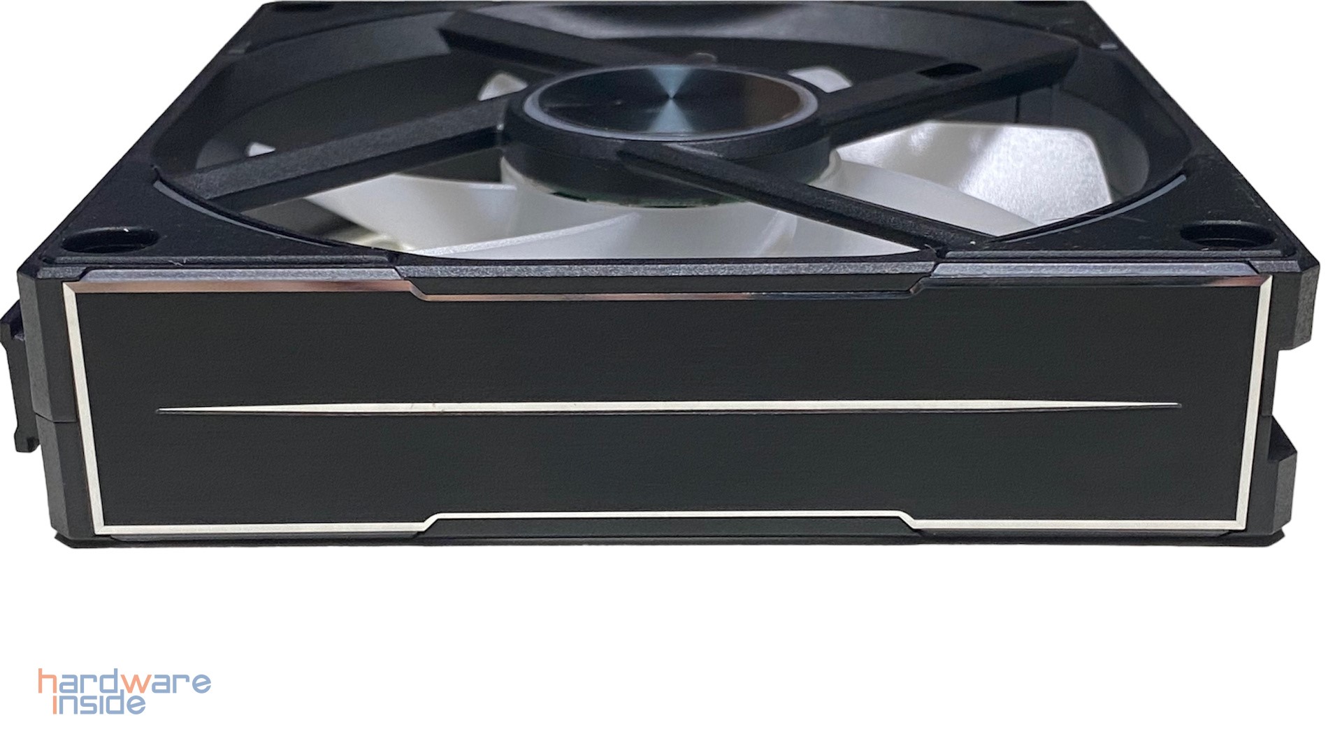 LIAN LI UNI FAN AL120 V2_6.jpg